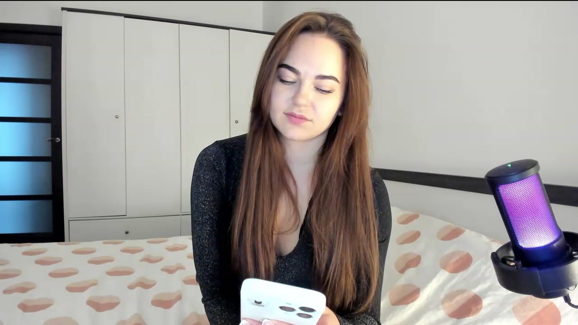 Gallery image thumbnail from BeeTheQueen's myfreecams stream on, 02/12/2024, 14:48 image 13 of 20