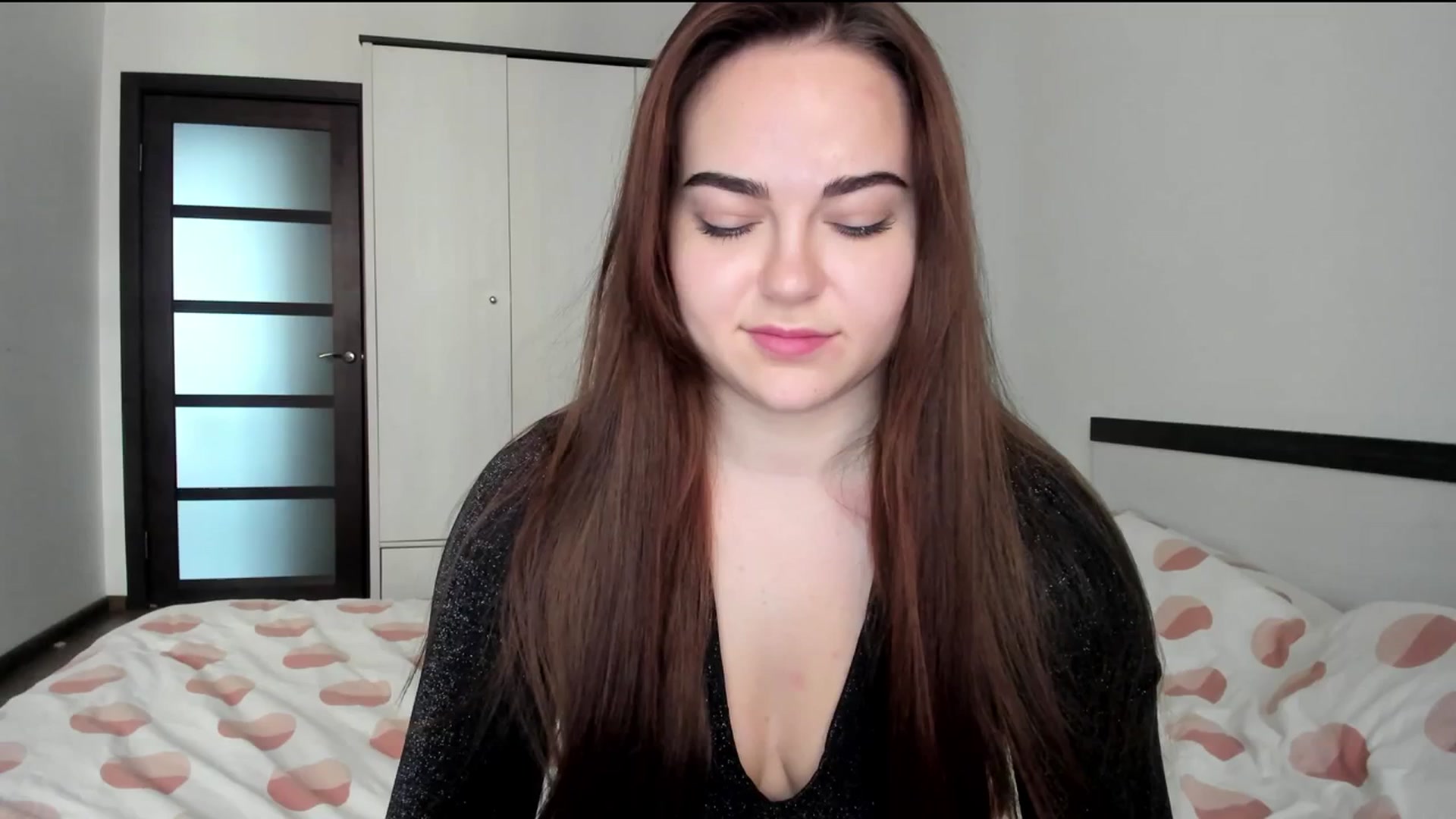 Gallery image thumbnail from BeeTheQueen's myfreecams stream on, 02/19/2024, 14:42 image 9 of 20