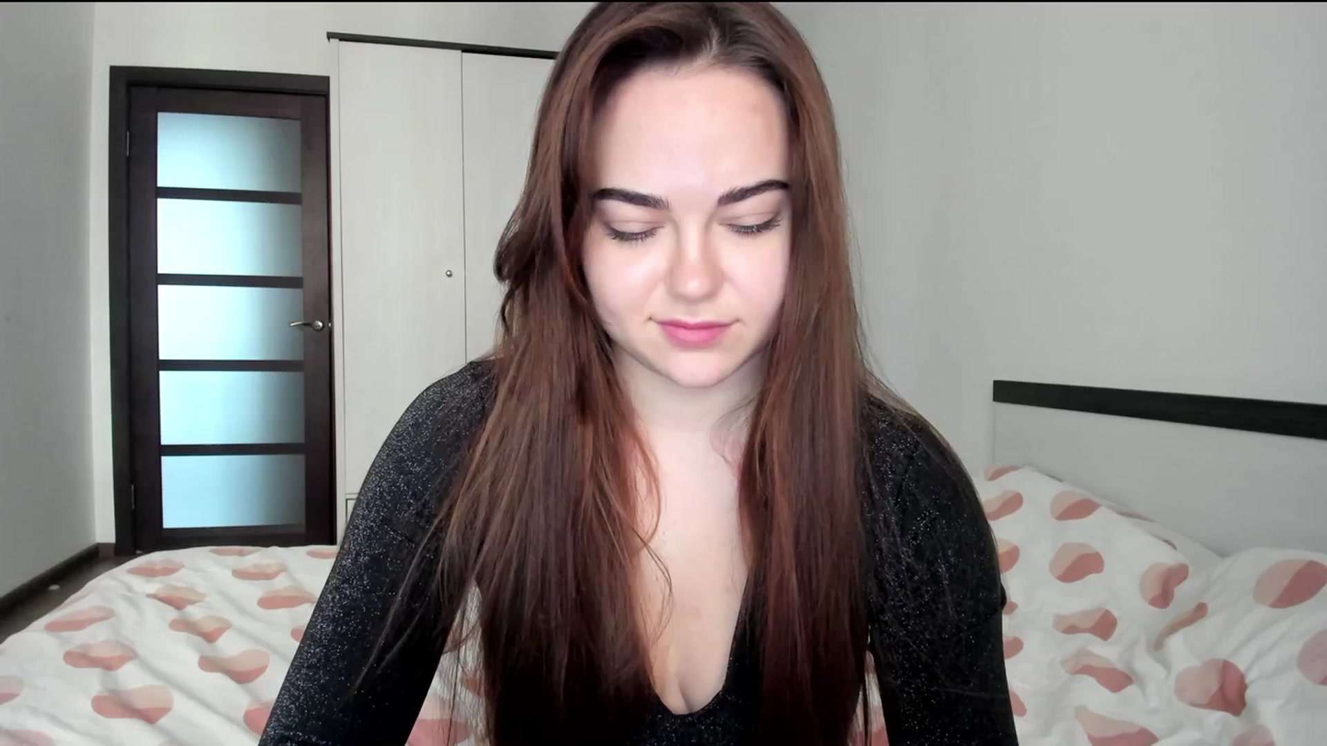 Gallery image thumbnail from BeeTheQueen's myfreecams stream on, 02/19/2024, 14:42 image 10 of 20
