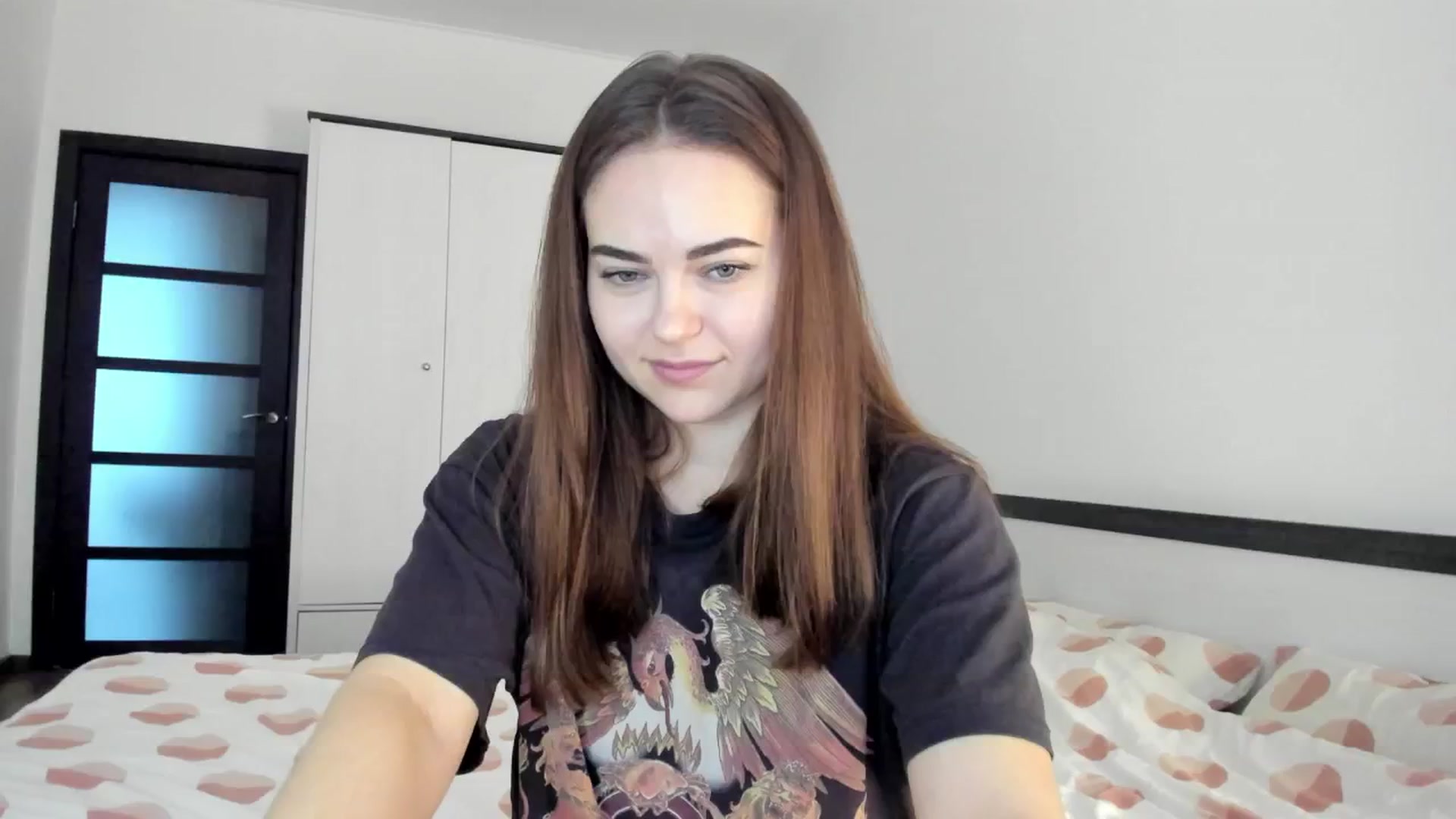 Gallery image thumbnail from BeeTheQueen's myfreecams stream on, 04/21/2024, 14:25 image 4 of 20