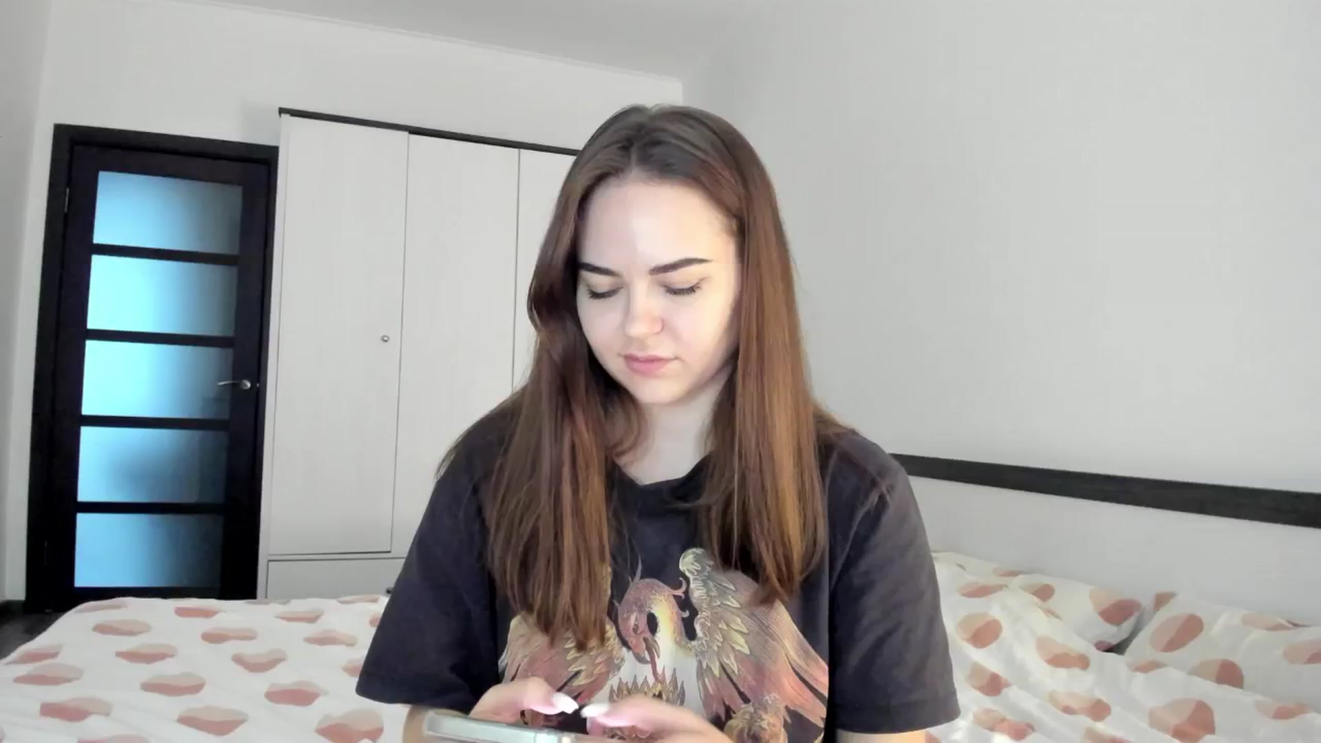 Gallery image thumbnail from BeeTheQueen's myfreecams stream on, 04/21/2024, 14:25 image 7 of 20