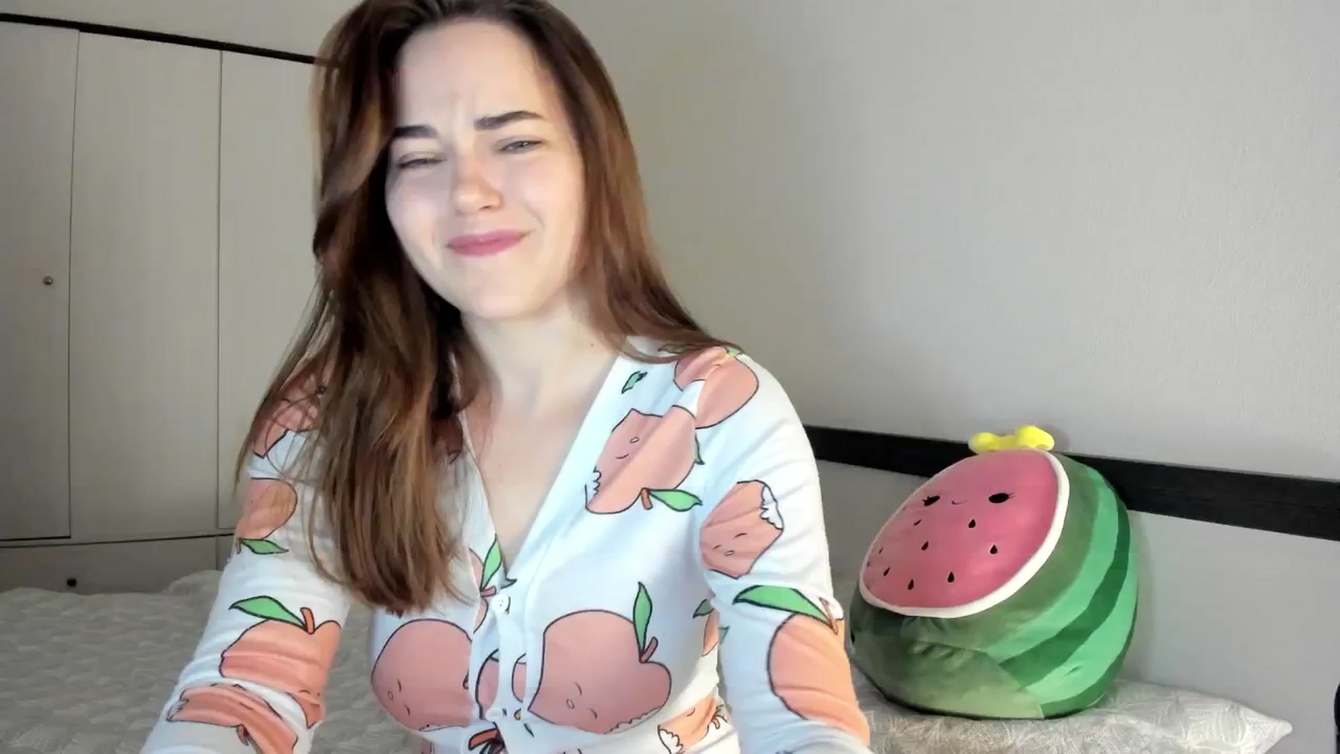 Gallery image thumbnail from BeeTheQueen's myfreecams stream on, 04/23/2024, 18:11 image 8 of 20