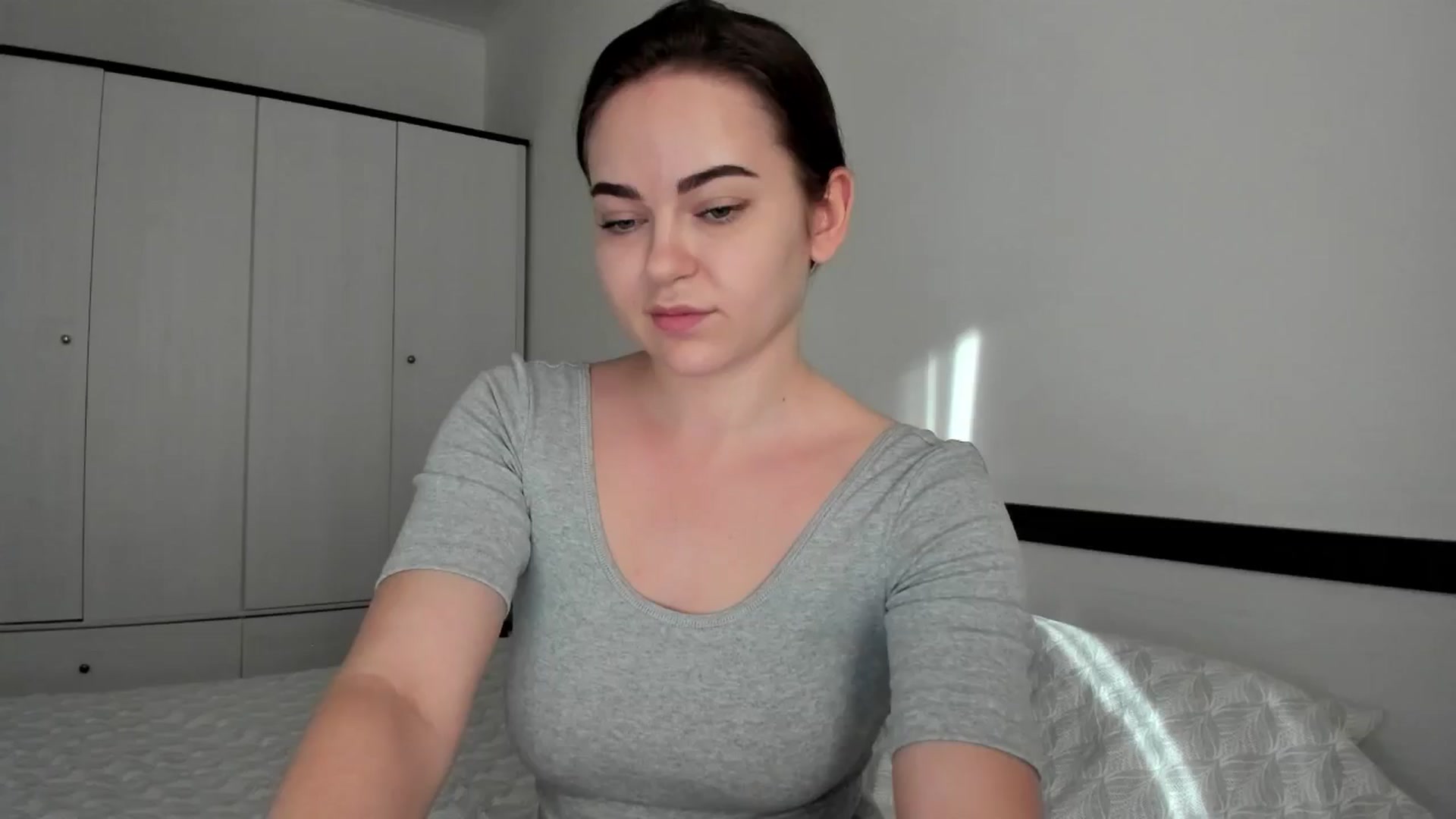 Gallery image thumbnail from BeeTheQueen's myfreecams stream on, 05/02/2024, 15:54 image 5 of 20