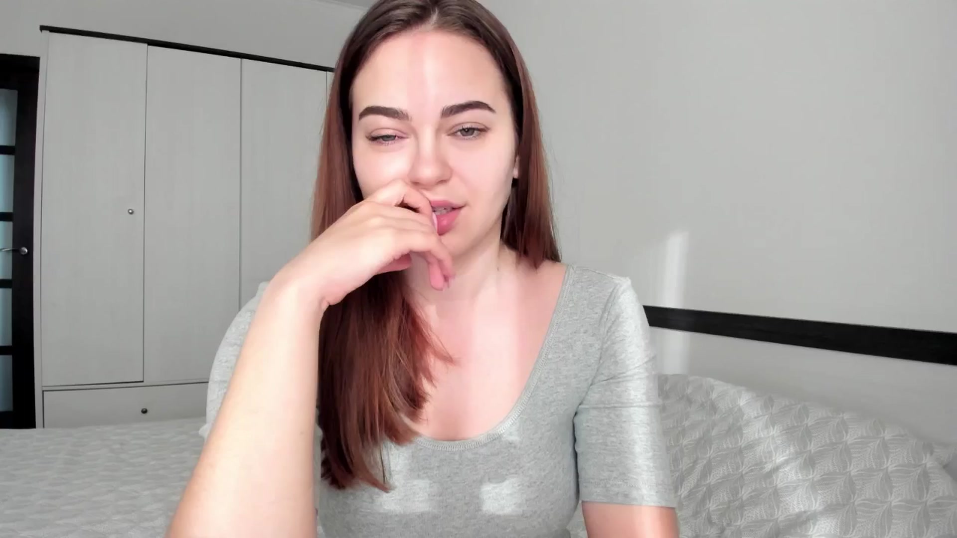 Gallery image thumbnail from BeeTheQueen's myfreecams stream on, 05/02/2024, 15:54 image 2 of 20
