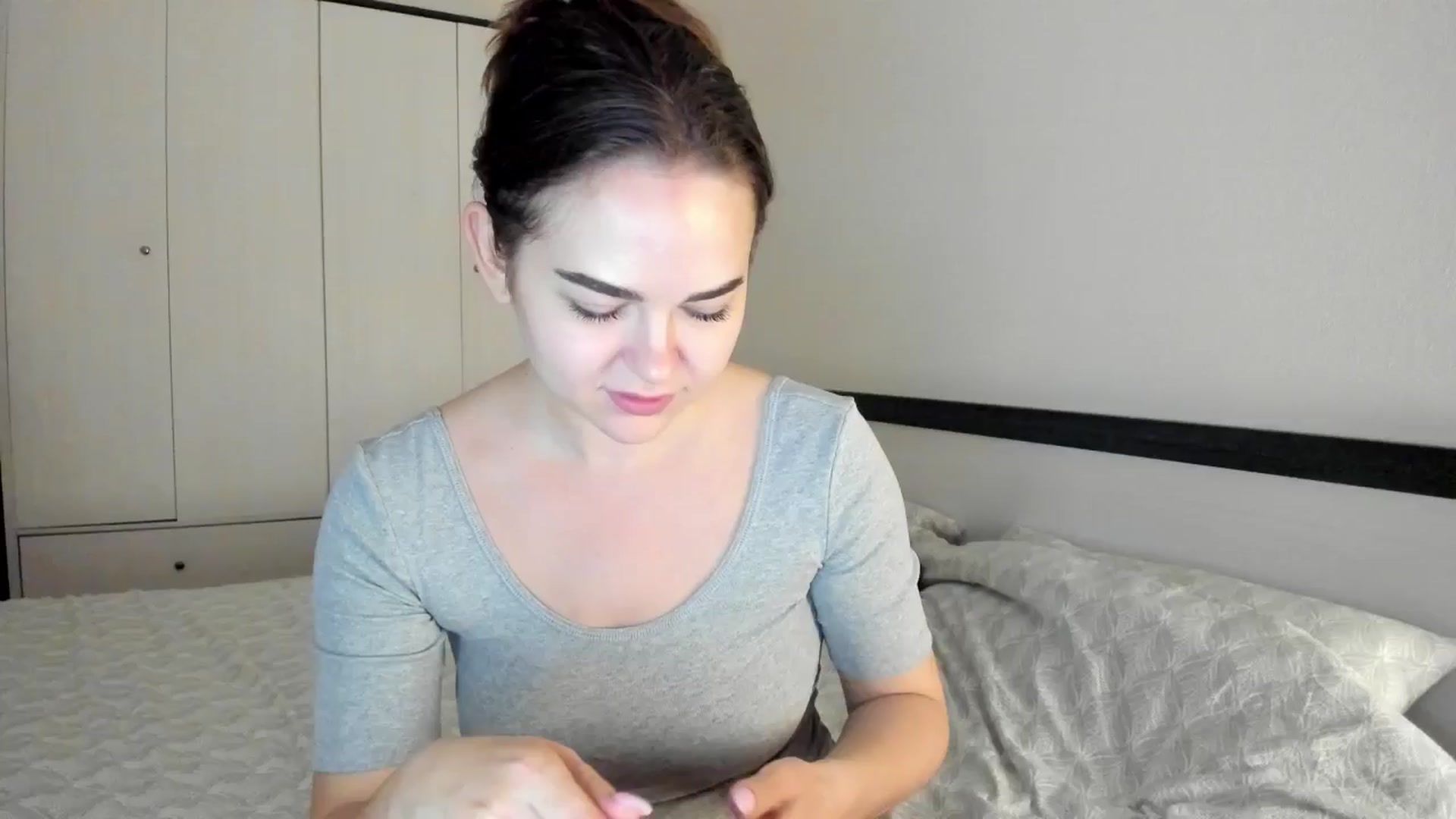 Gallery image thumbnail from BeeTheQueen's myfreecams stream on, 05/02/2024, 19:00 image 9 of 20