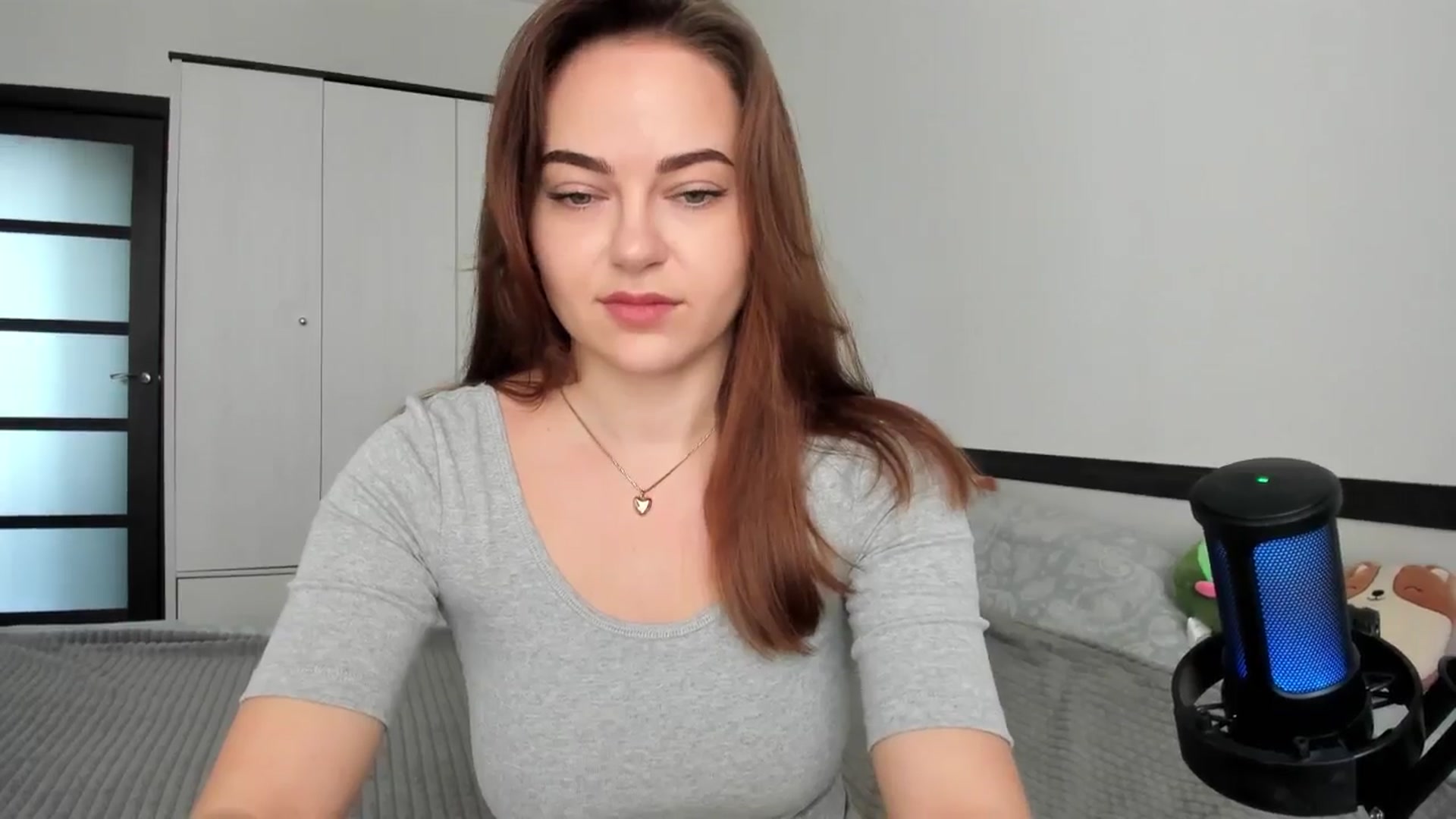 Gallery image thumbnail from BeeTheQueen's myfreecams stream on, 05/28/2024, 12:29 image 2 of 20