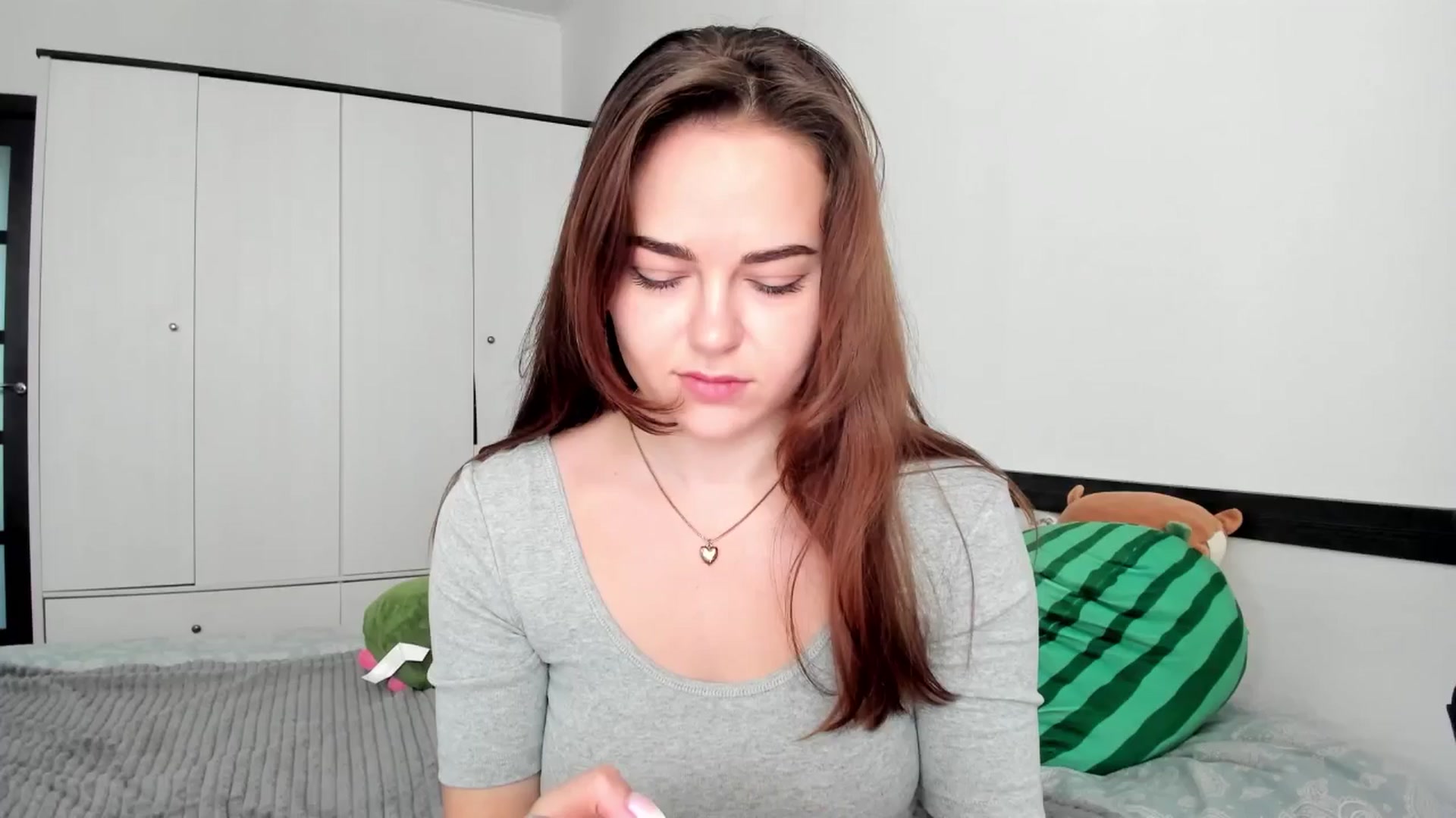 Gallery image thumbnail from BeeTheQueen's myfreecams stream on, 05/28/2024, 12:29 image 15 of 20
