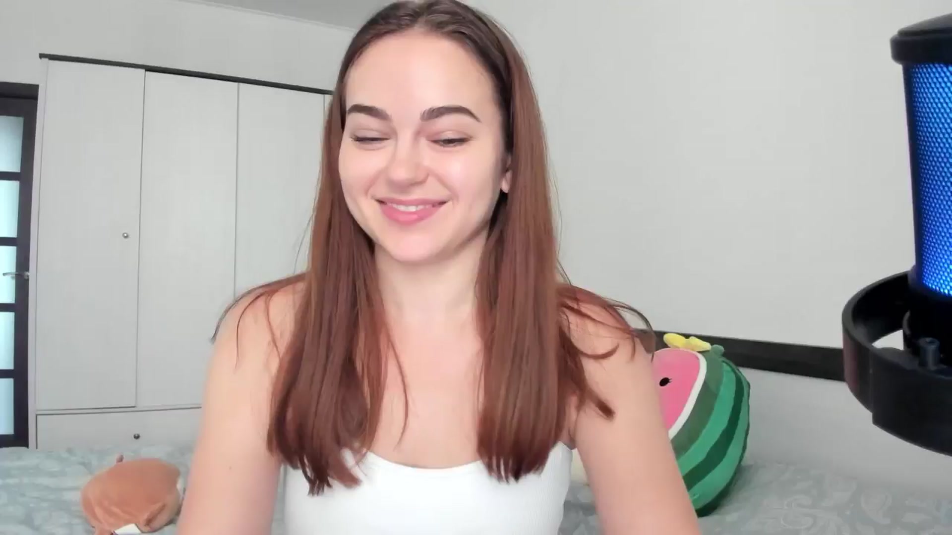 Gallery image thumbnail from BeeTheQueen's myfreecams stream on, 05/31/2024, 12:27 image 2 of 20