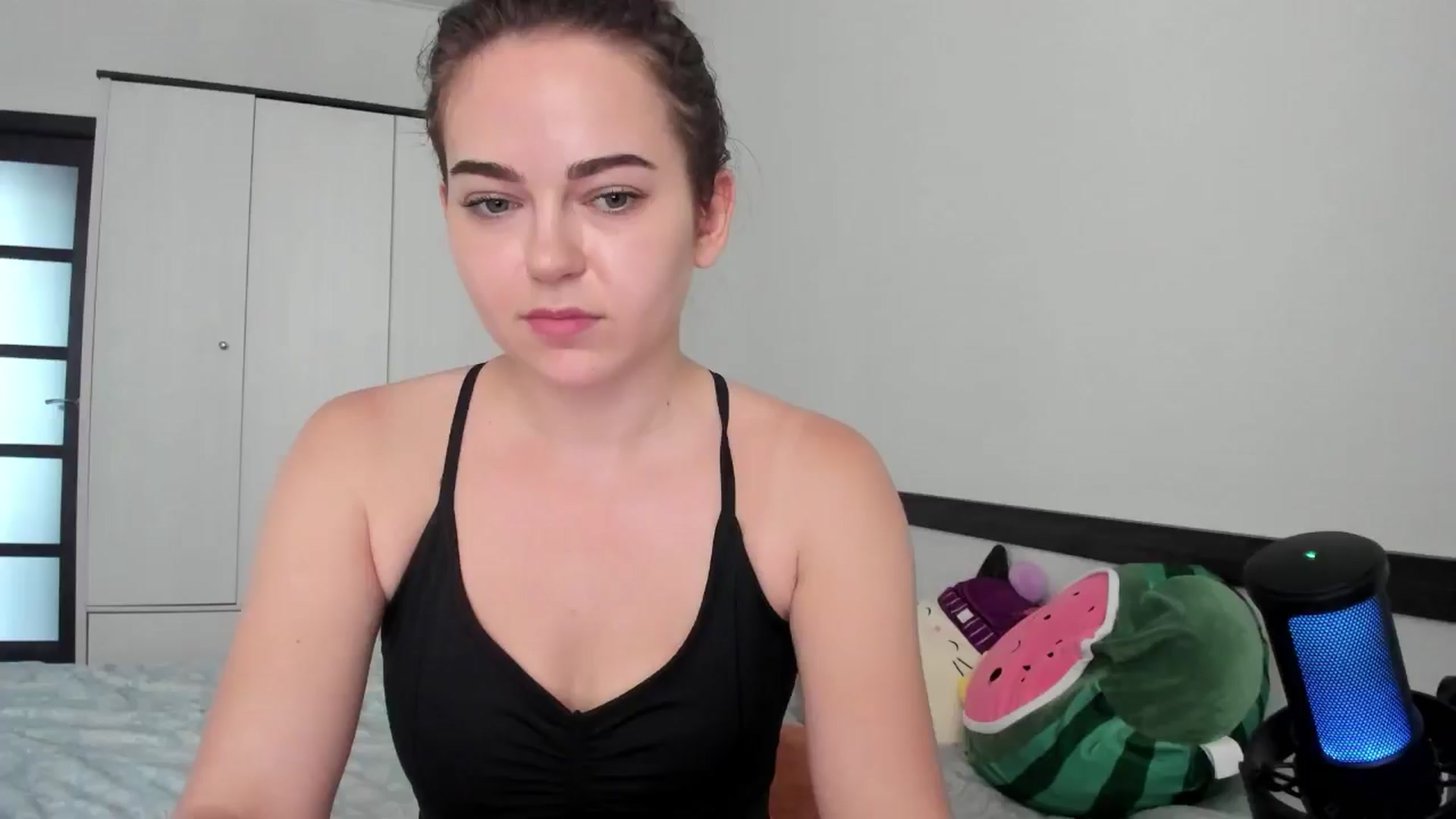 Gallery image thumbnail from BeeTheQueen's myfreecams stream on, 05/31/2024, 14:17 image 3 of 20