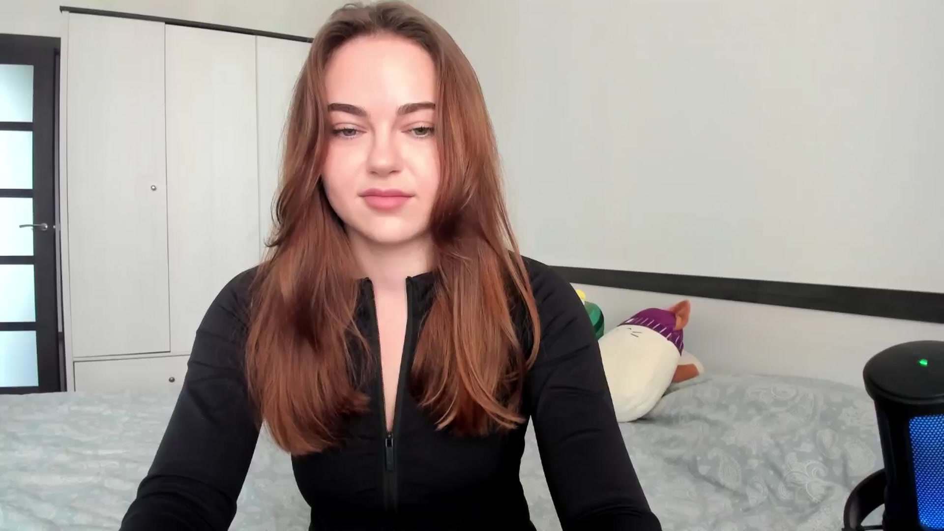 Gallery image thumbnail from BeeTheQueen's myfreecams stream on, 06/06/2024, 13:30 image 15 of 20