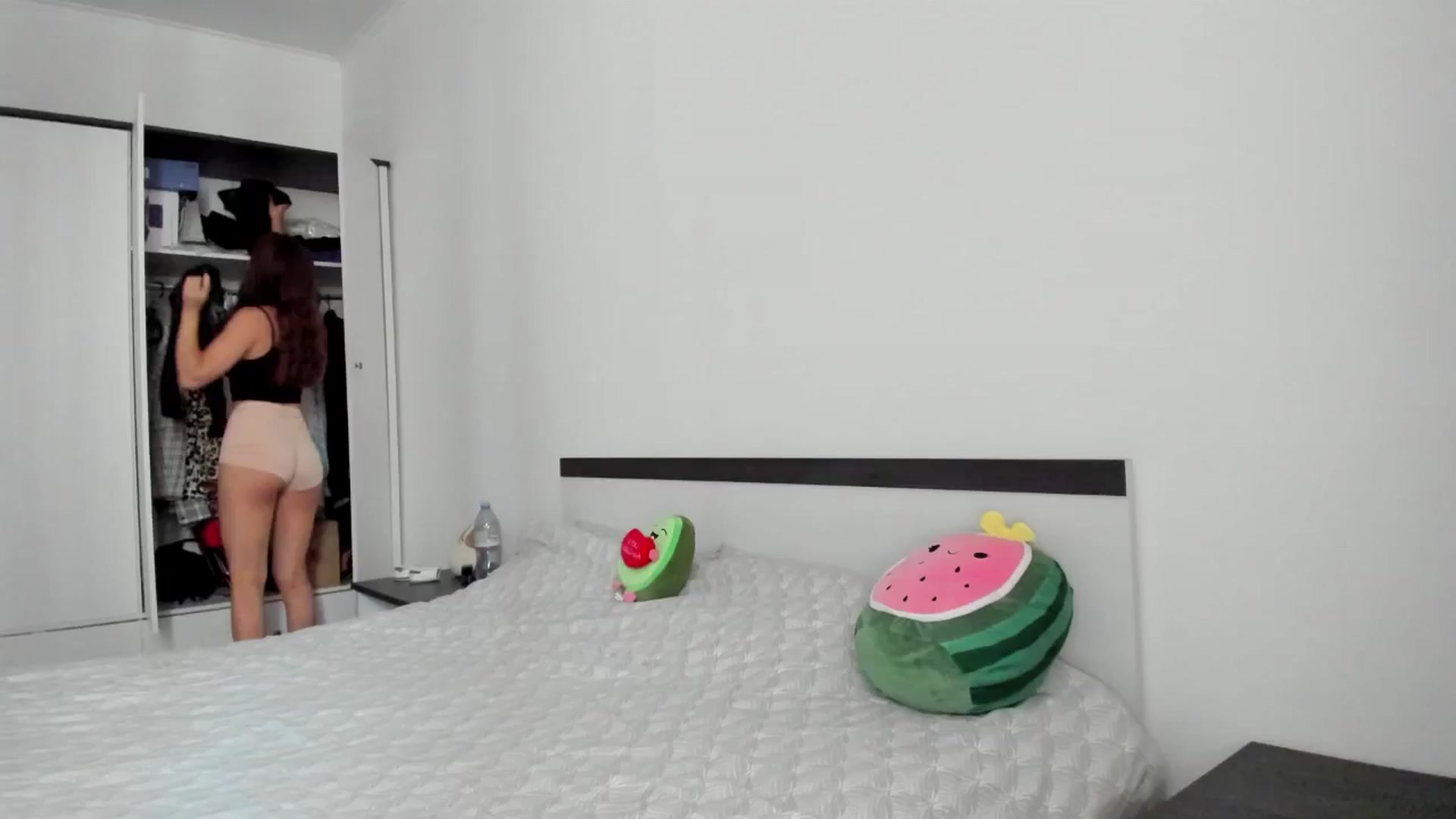 Gallery image thumbnail from BeeTheQueen's myfreecams stream on, 07/17/2024, 11:12 image 18 of 20