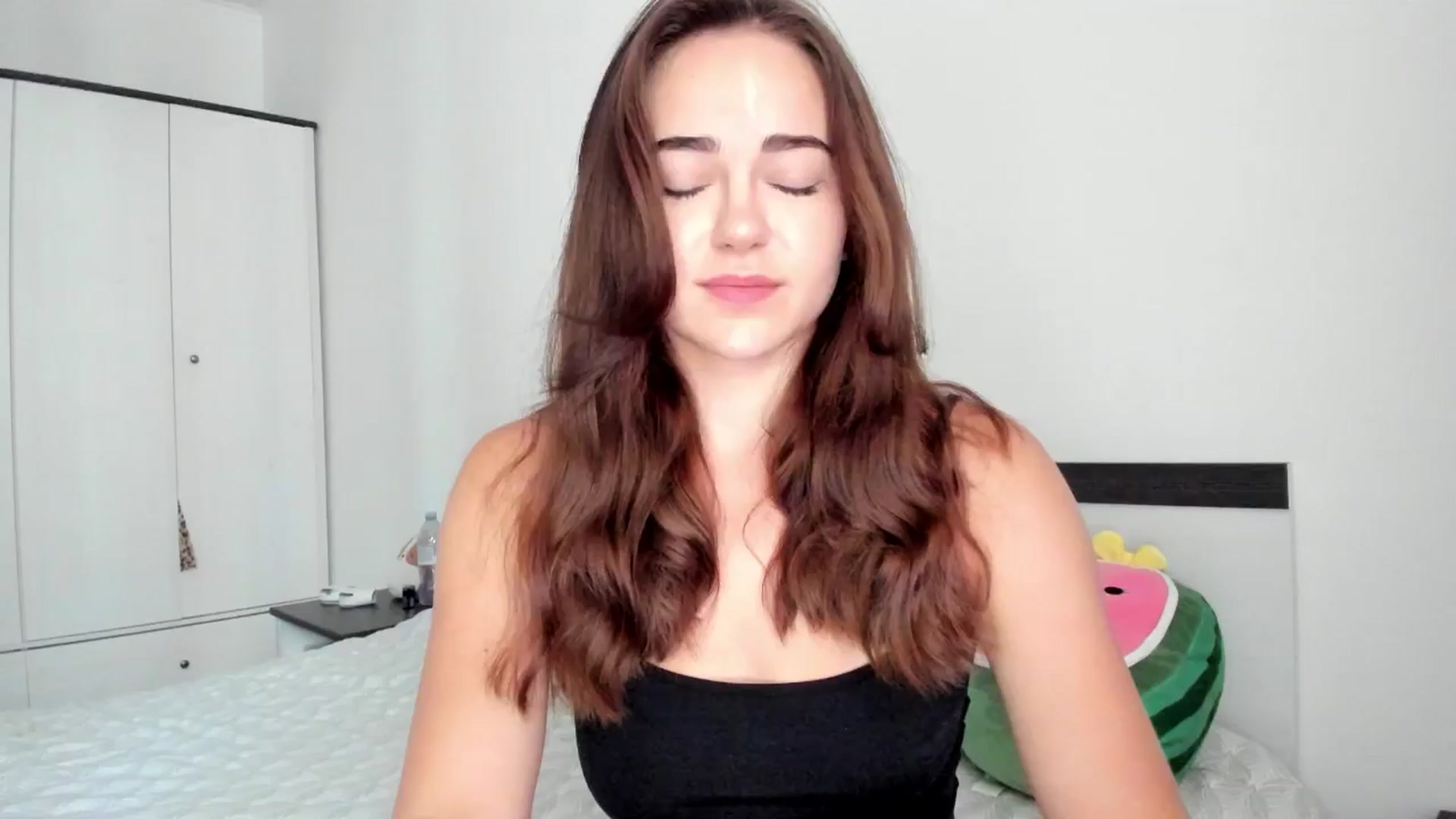 Gallery image thumbnail from BeeTheQueen's myfreecams stream on, 07/17/2024, 11:12 image 11 of 20