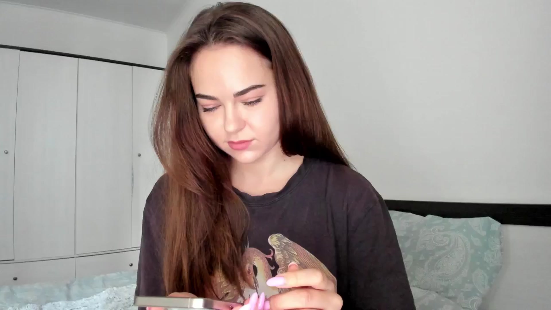 Gallery image thumbnail from BeeTheQueen's myfreecams stream on, 08/14/2024, 15:10 image 13 of 20