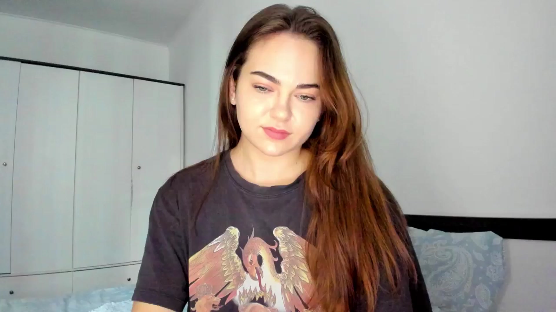 Gallery image thumbnail from BeeTheQueen's myfreecams stream on, 08/14/2024, 15:10 image 9 of 20