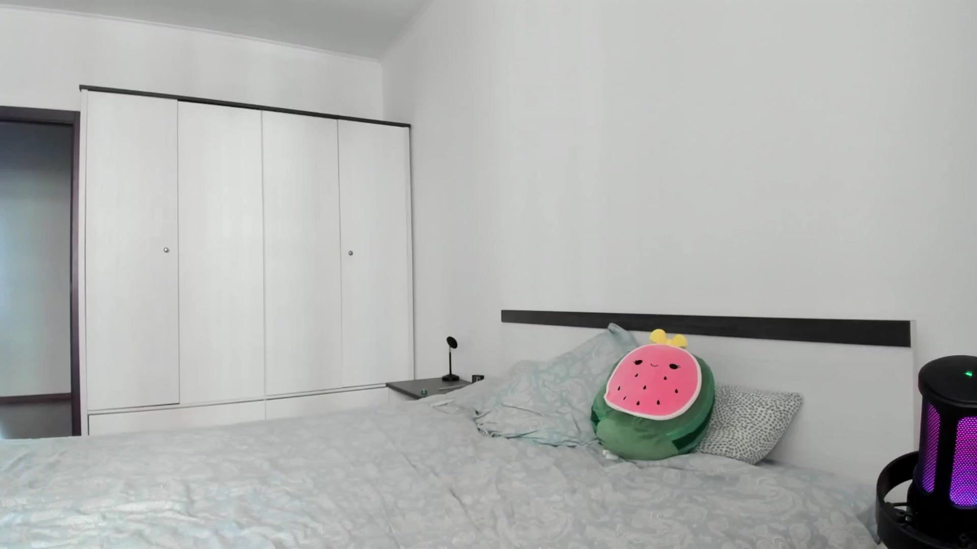 Gallery image thumbnail from BeeTheQueen's myfreecams stream on, 08/28/2024, 13:11 image 14 of 20