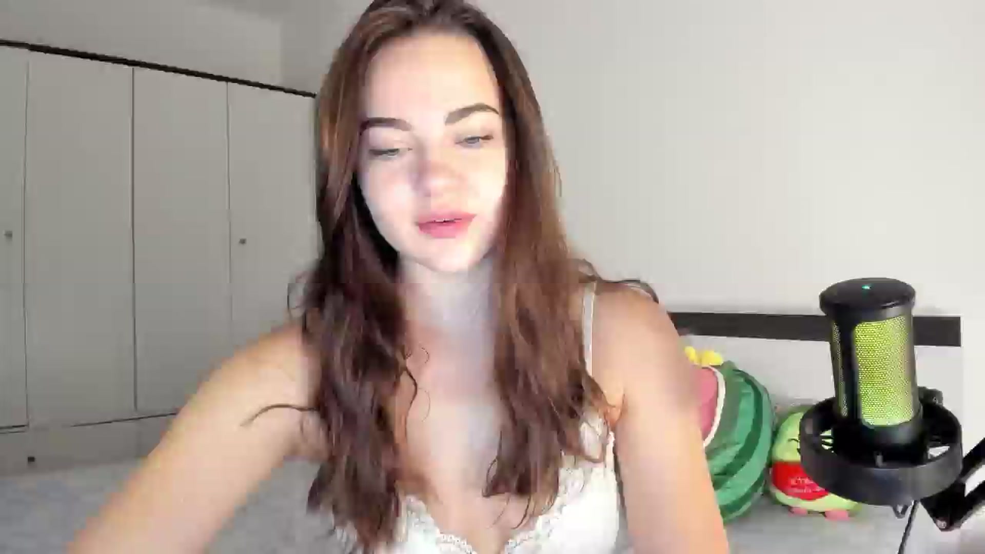 Gallery image thumbnail from BeeTheQueen's myfreecams stream on, 09/04/2024, 18:50 image 14 of 20