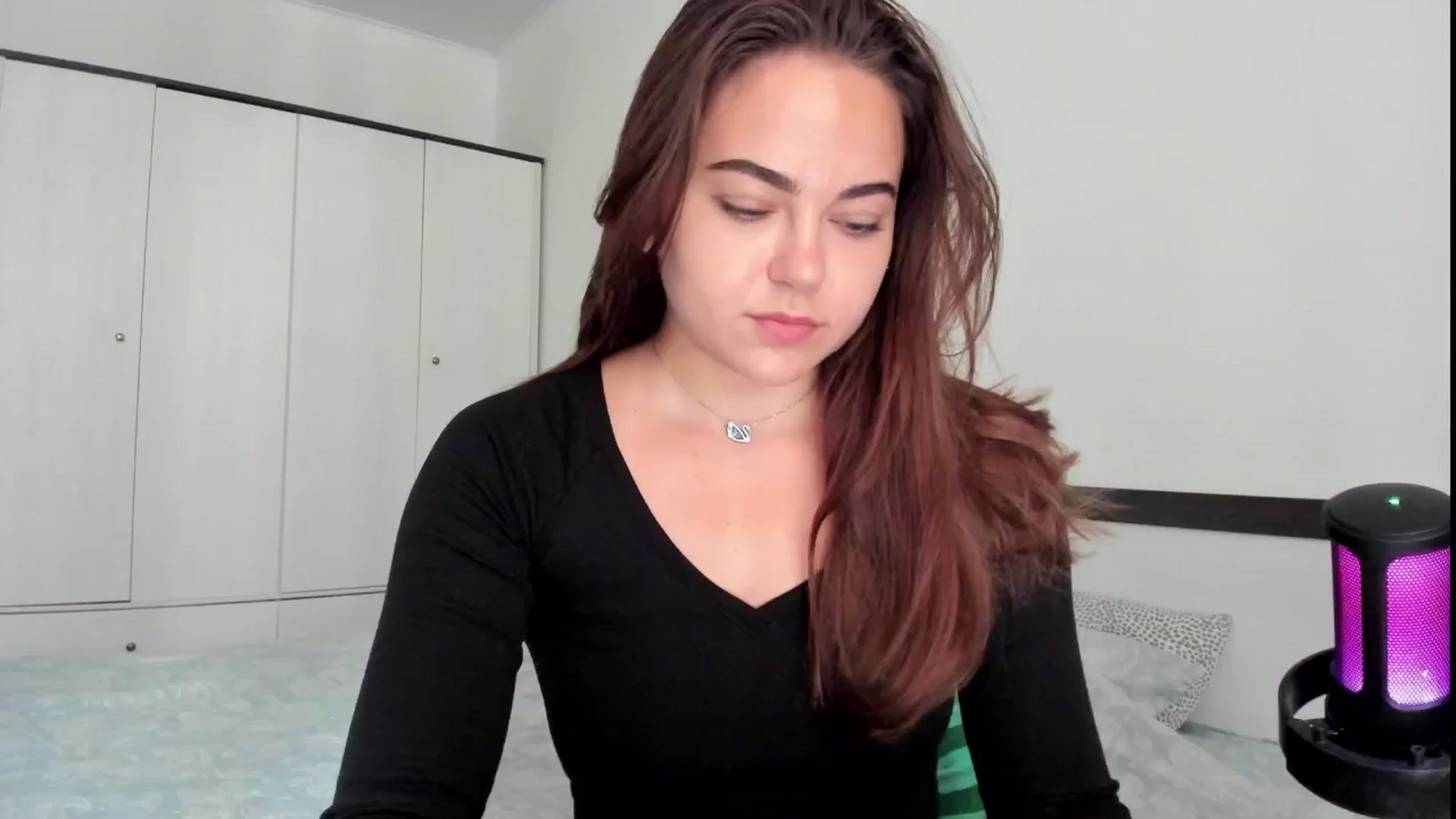 Gallery image thumbnail from BeeTheQueen's myfreecams stream on, 09/26/2024, 11:23 image 2 of 20