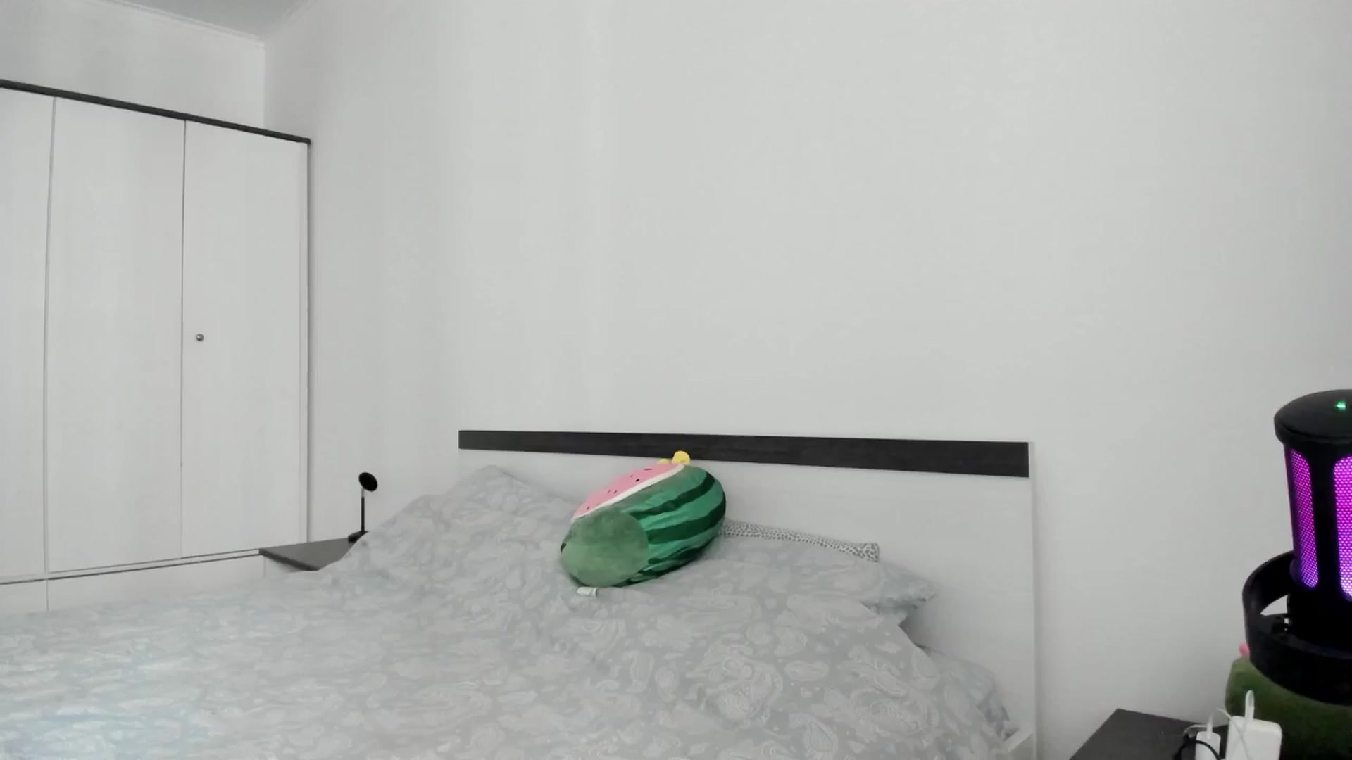 Gallery image thumbnail from BeeTheQueen's myfreecams stream on, 09/30/2024, 11:05 image 19 of 20