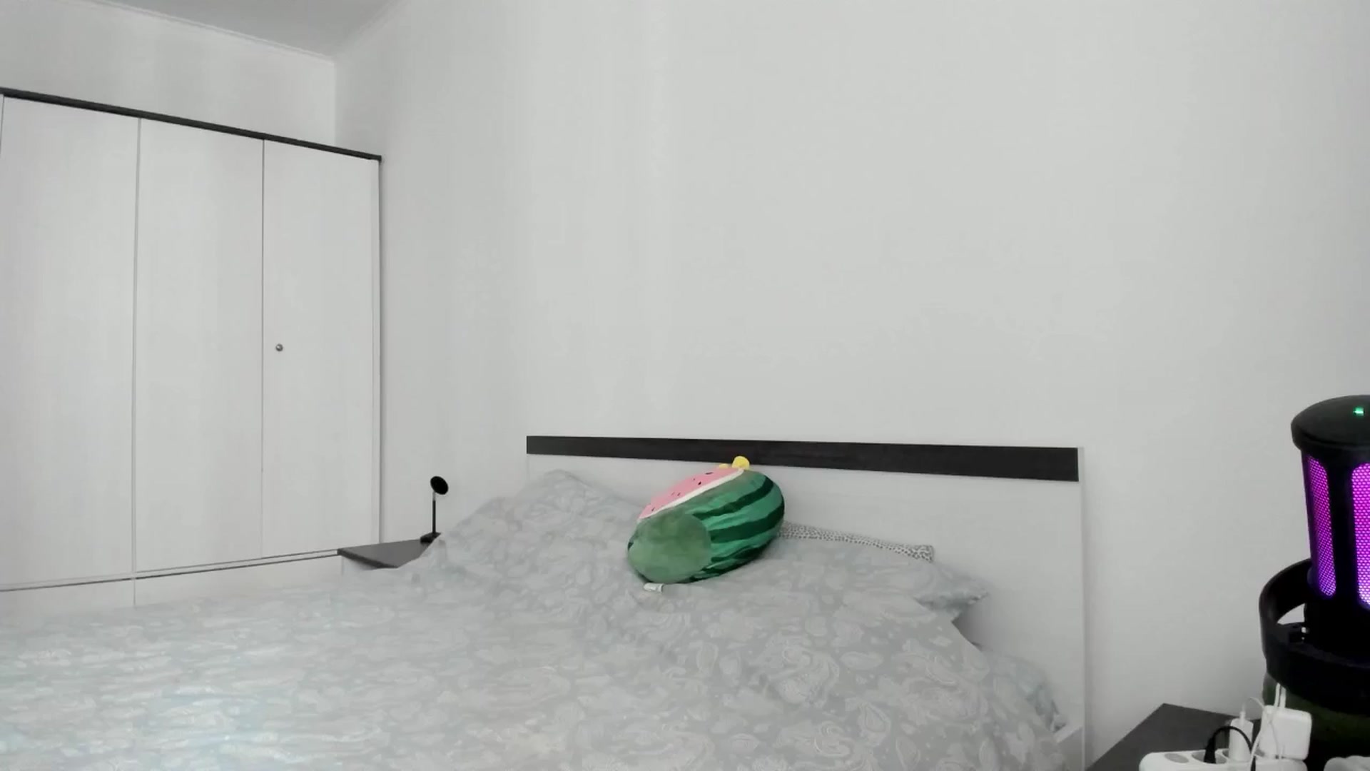 Gallery image thumbnail from BeeTheQueen's myfreecams stream on, 09/30/2024, 11:05 image 11 of 20