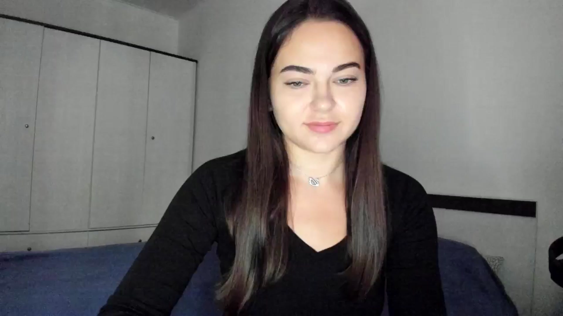 Gallery image thumbnail from BeeTheQueen's myfreecams stream on, 10/01/2024, 15:14 image 14 of 20