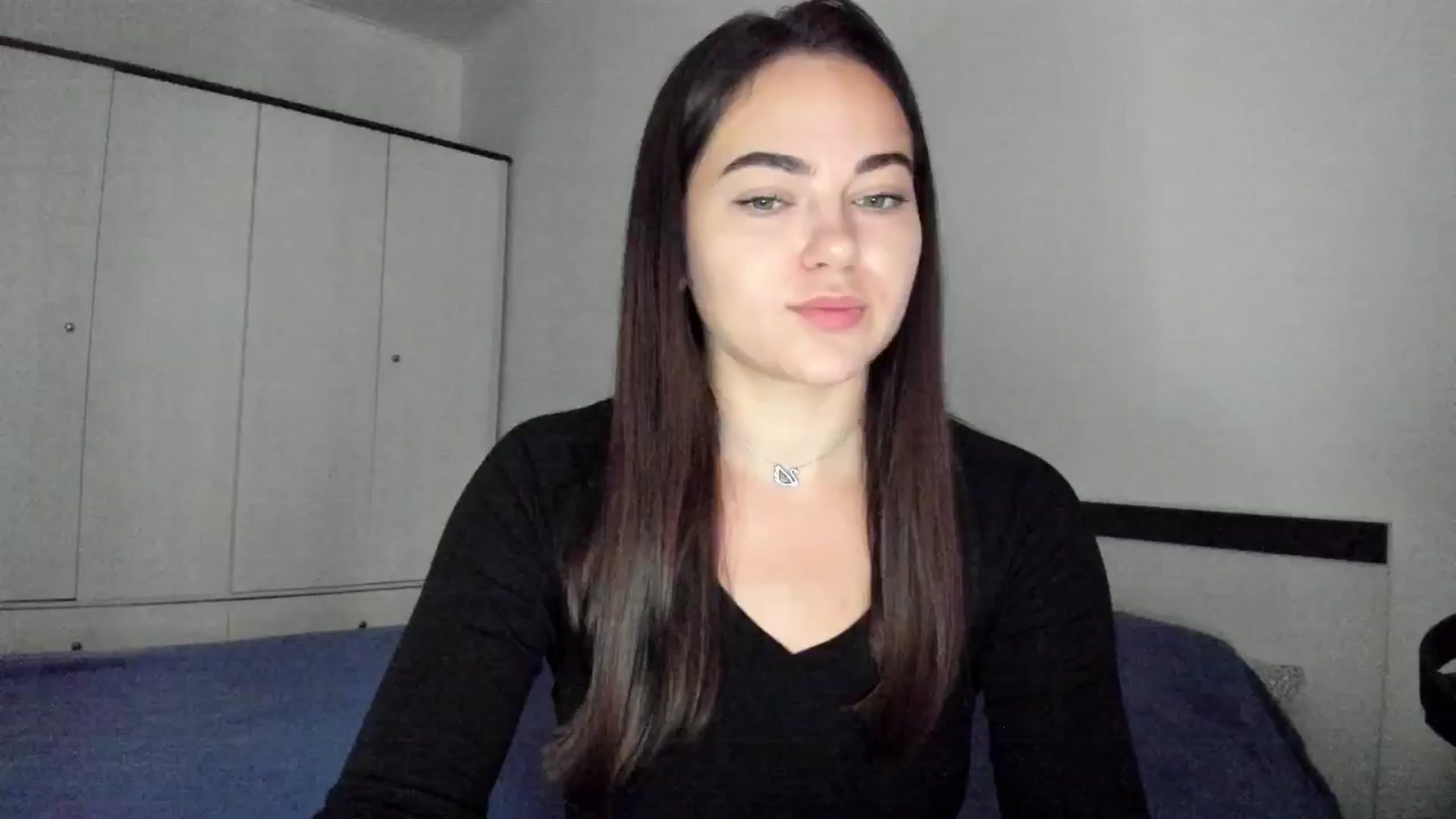 Gallery image thumbnail from BeeTheQueen's myfreecams stream on, 10/01/2024, 15:14 image 13 of 20