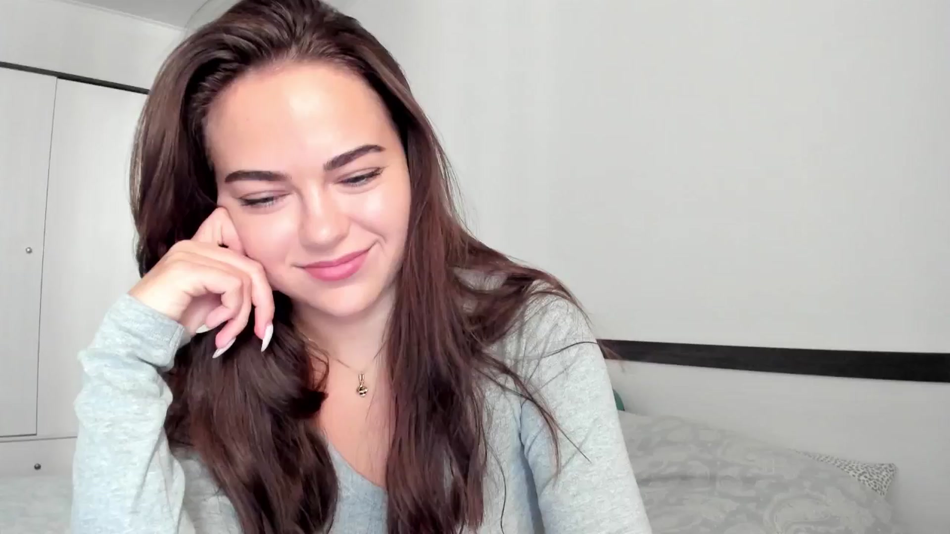 Gallery image thumbnail from BeeTheQueen's myfreecams stream on, 10/02/2024, 12:48 image 8 of 20