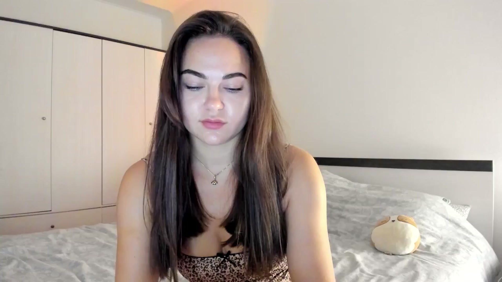 Gallery image thumbnail from BeeTheQueen's myfreecams stream on, 10/03/2024, 17:10 image 9 of 20