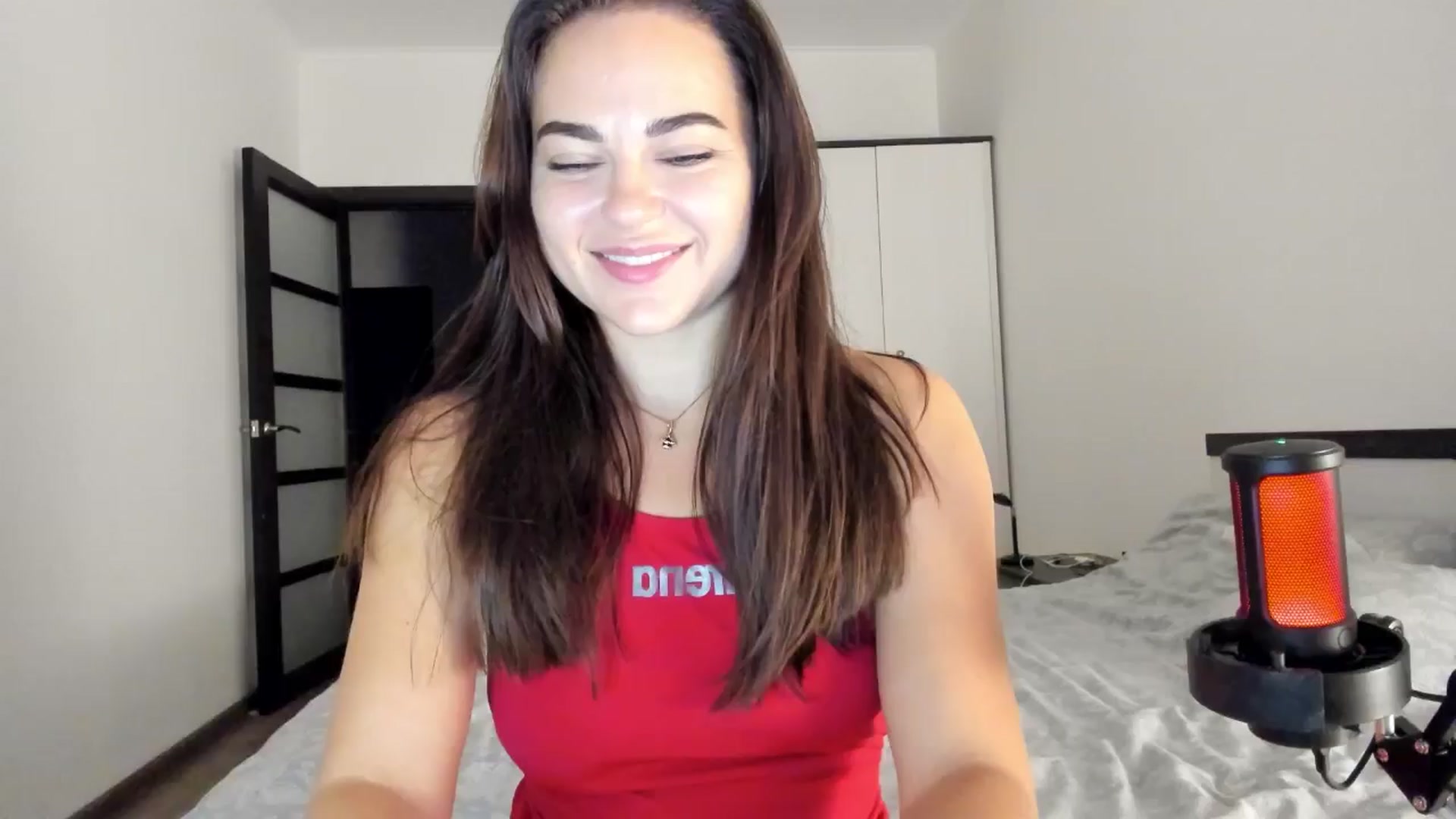 Gallery image thumbnail from BeeTheQueen's myfreecams stream on, 10/04/2024, 17:54 image 10 of 20