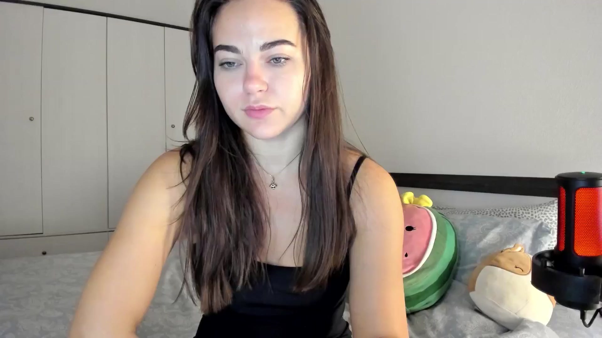 Gallery image thumbnail from BeeTheQueen's myfreecams stream on, 10/04/2024, 19:15 image 10 of 20