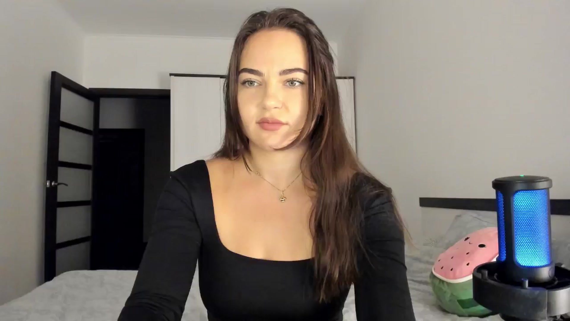 Gallery image thumbnail from BeeTheQueen's myfreecams stream on, 10/06/2024, 16:55 image 14 of 20