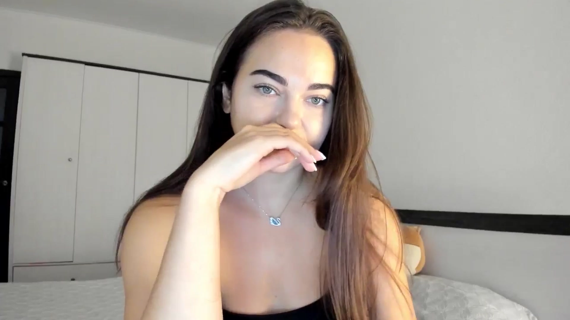 Gallery image thumbnail from BeeTheQueen's myfreecams stream on, 10/31/2024, 14:57 image 16 of 20