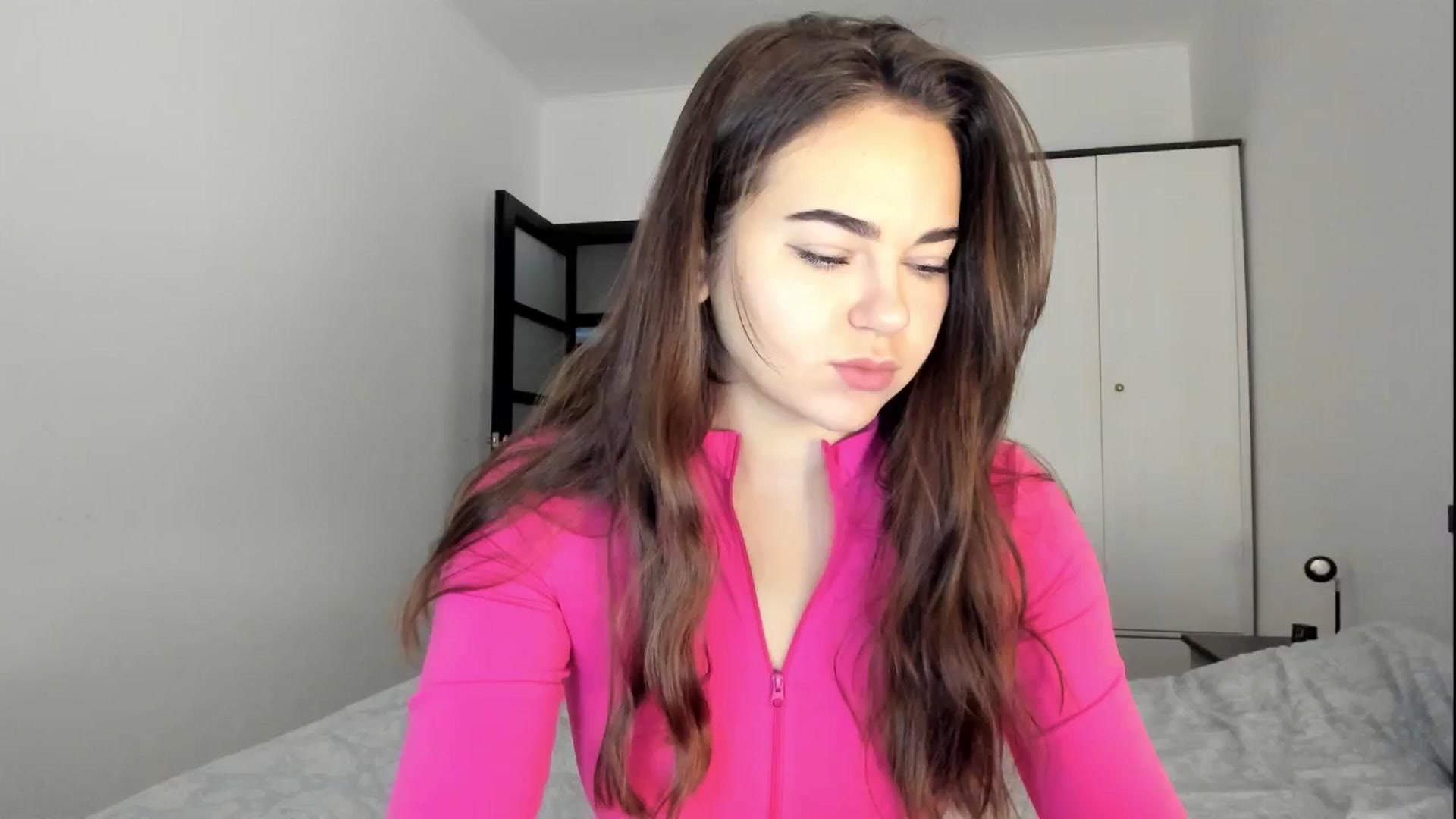 Gallery image thumbnail from BeeTheQueen's myfreecams stream on, 11/11/2024, 12:53 image 6 of 20