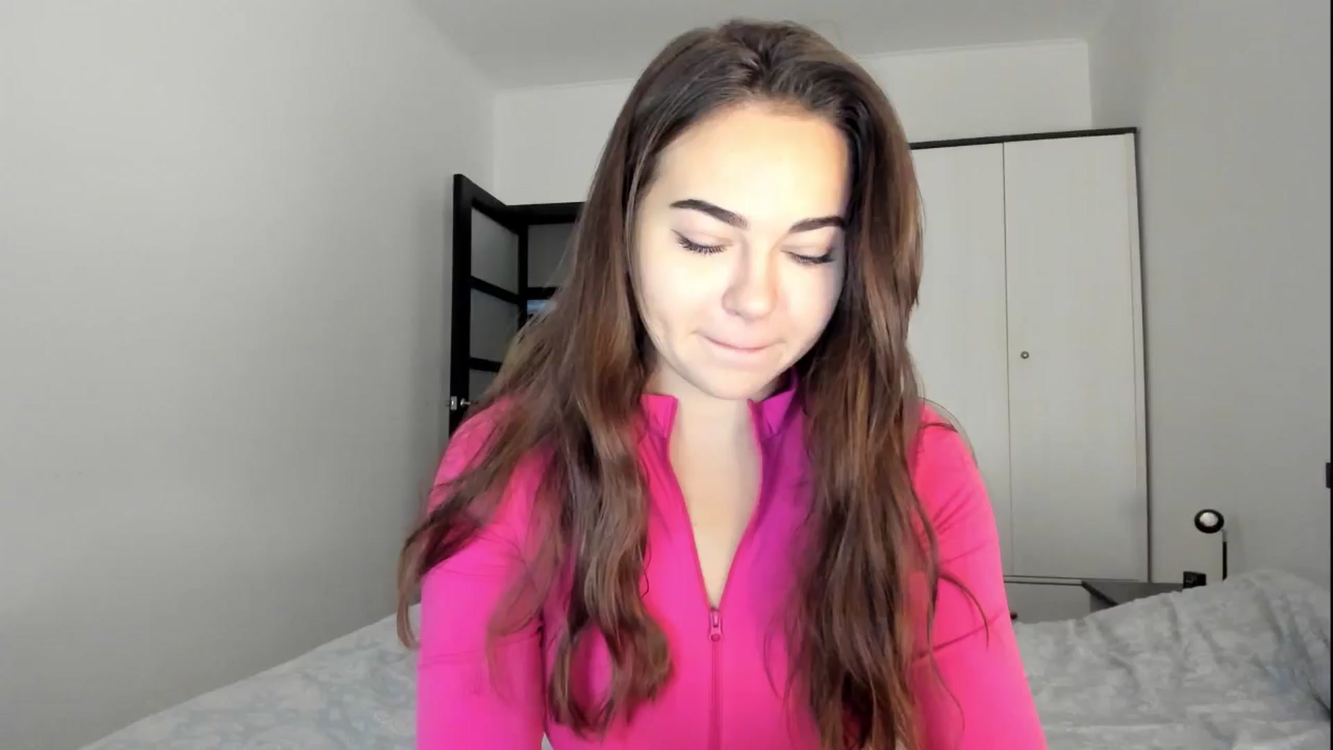 Gallery image thumbnail from BeeTheQueen's myfreecams stream on, 11/11/2024, 12:53 image 4 of 20