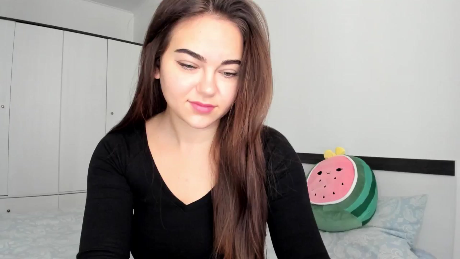Gallery image thumbnail from BeeTheQueen's myfreecams stream on, 11/20/2024, 12:48 image 3 of 20