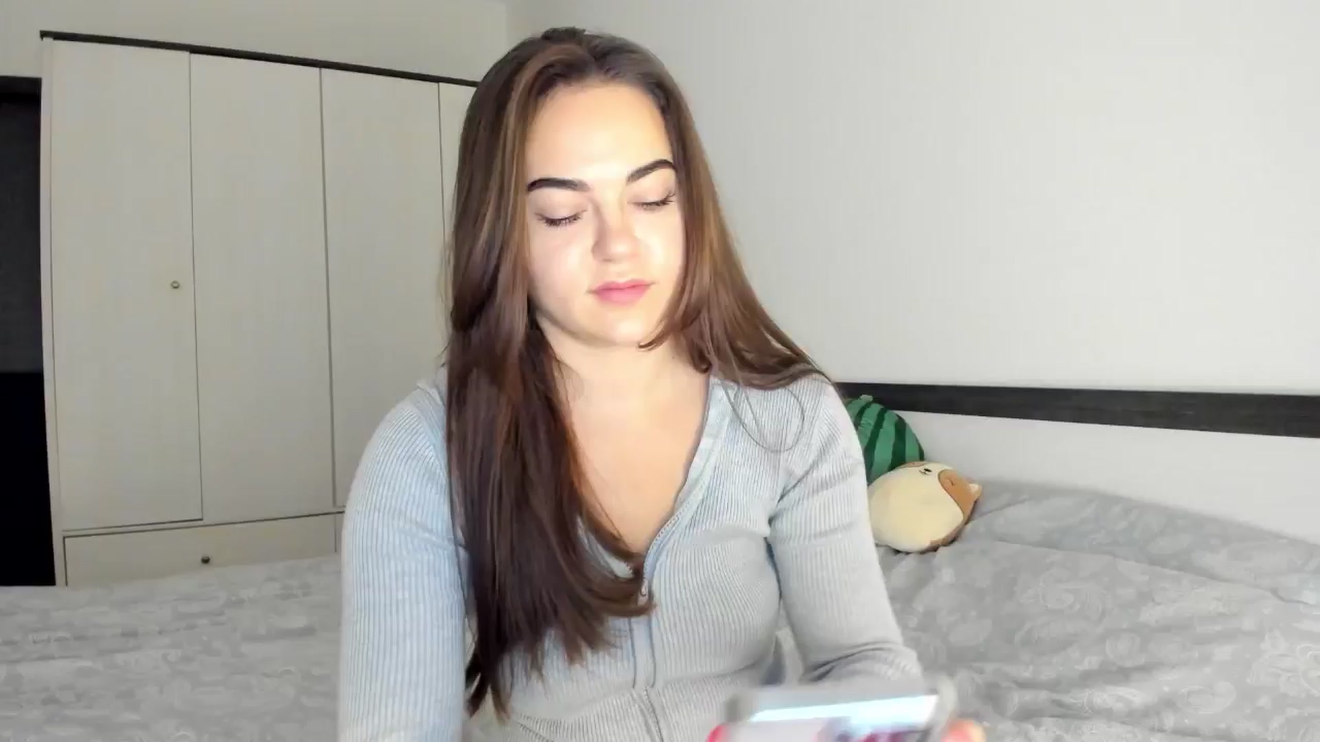 Gallery image thumbnail from BeeTheQueen's myfreecams stream on, 11/21/2024, 13:50 image 17 of 20