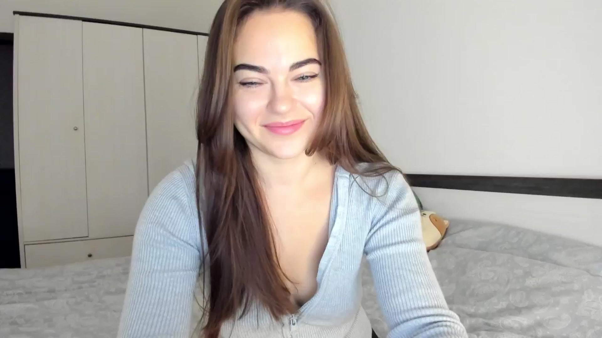 Gallery image thumbnail from BeeTheQueen's myfreecams stream on, 11/21/2024, 13:50 image 15 of 20