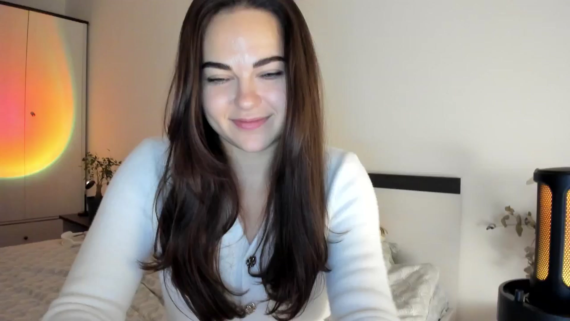 Gallery image thumbnail from BeeTheQueen's myfreecams stream on, 11/30/2024, 22:33 image 9 of 20