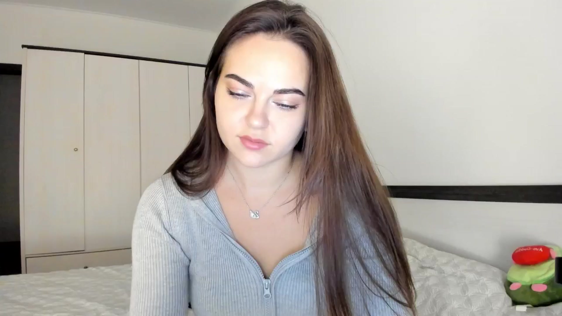 Gallery image thumbnail from BeeTheQueen's myfreecams stream on, 12/15/2024, 14:35 image 9 of 20