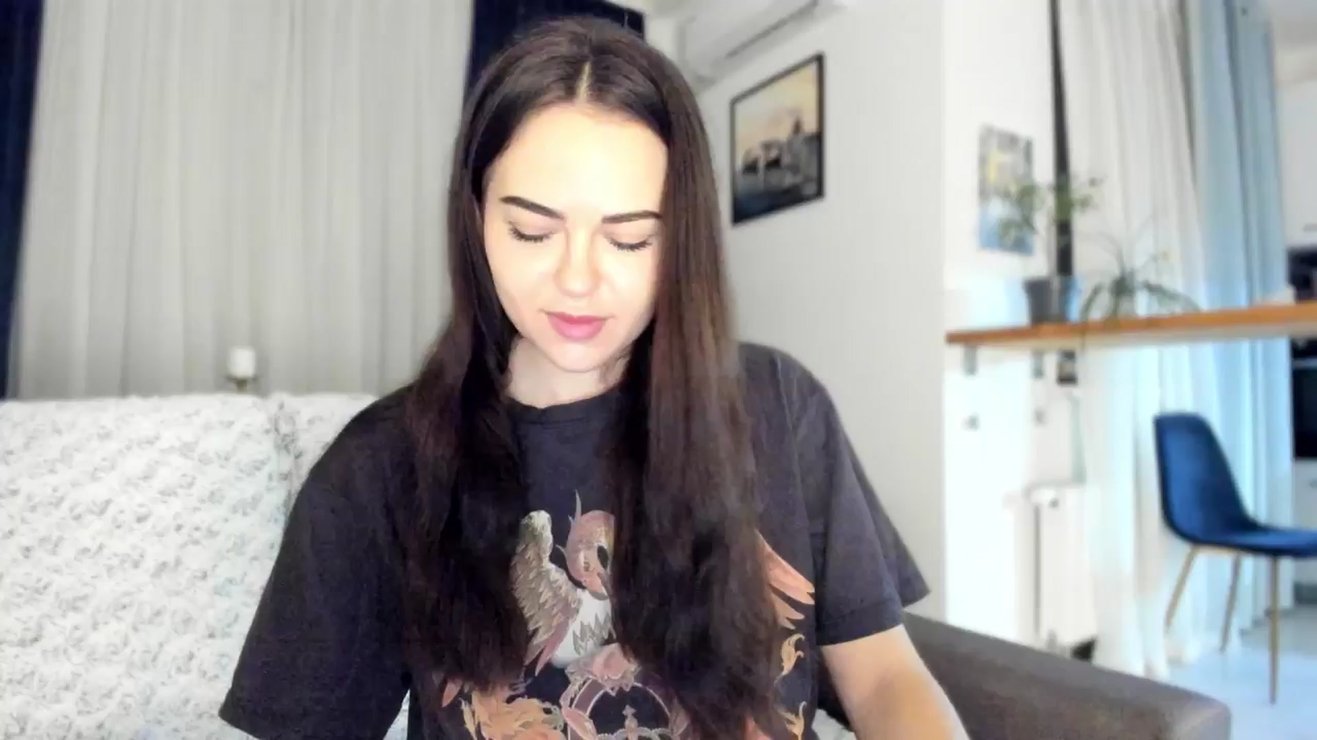 Gallery image thumbnail from BeeTheQueen's myfreecams stream on, 01/28/2025, 20:34 image 3 of 20