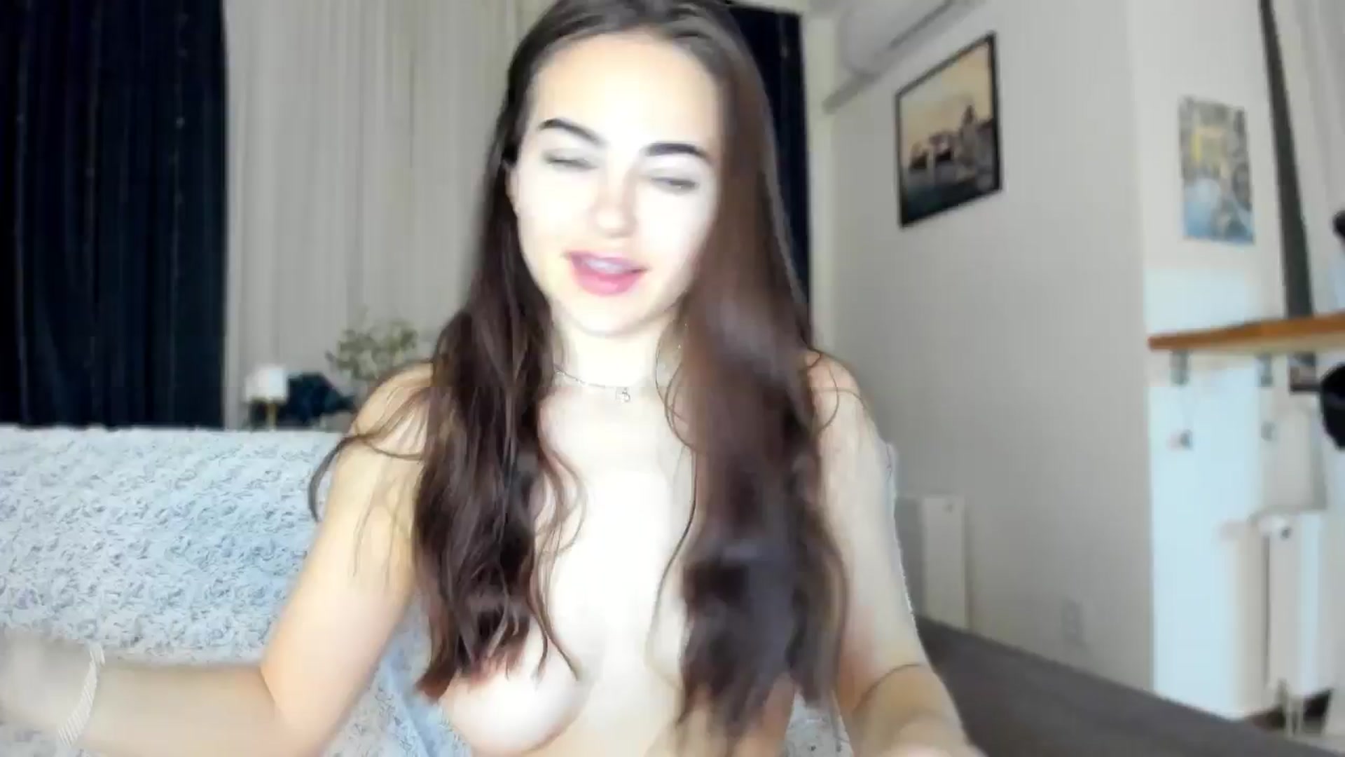 Gallery image thumbnail from BeeTheQueen's myfreecams stream on, 02/25/2025, 18:37 image 14 of 20