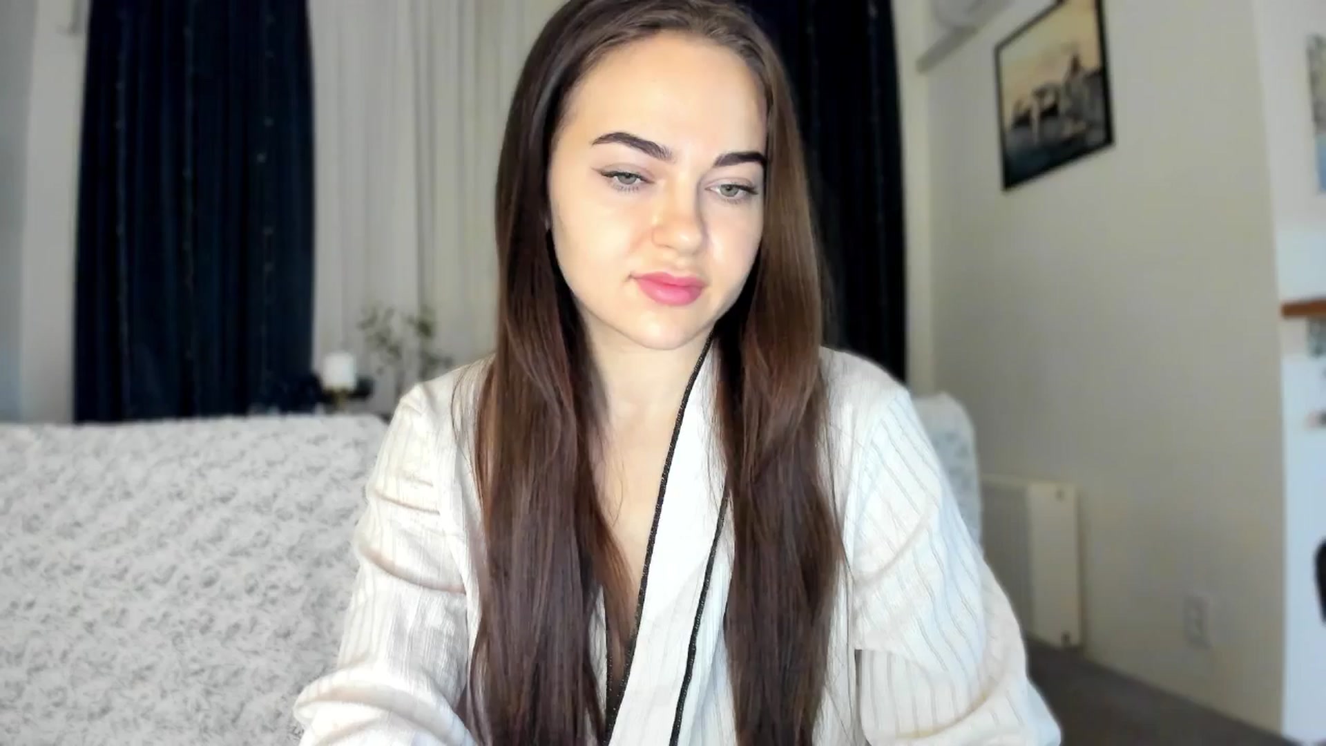 Gallery image thumbnail from BeeTheQueen's myfreecams stream on, 02/27/2025, 20:23 image 14 of 20