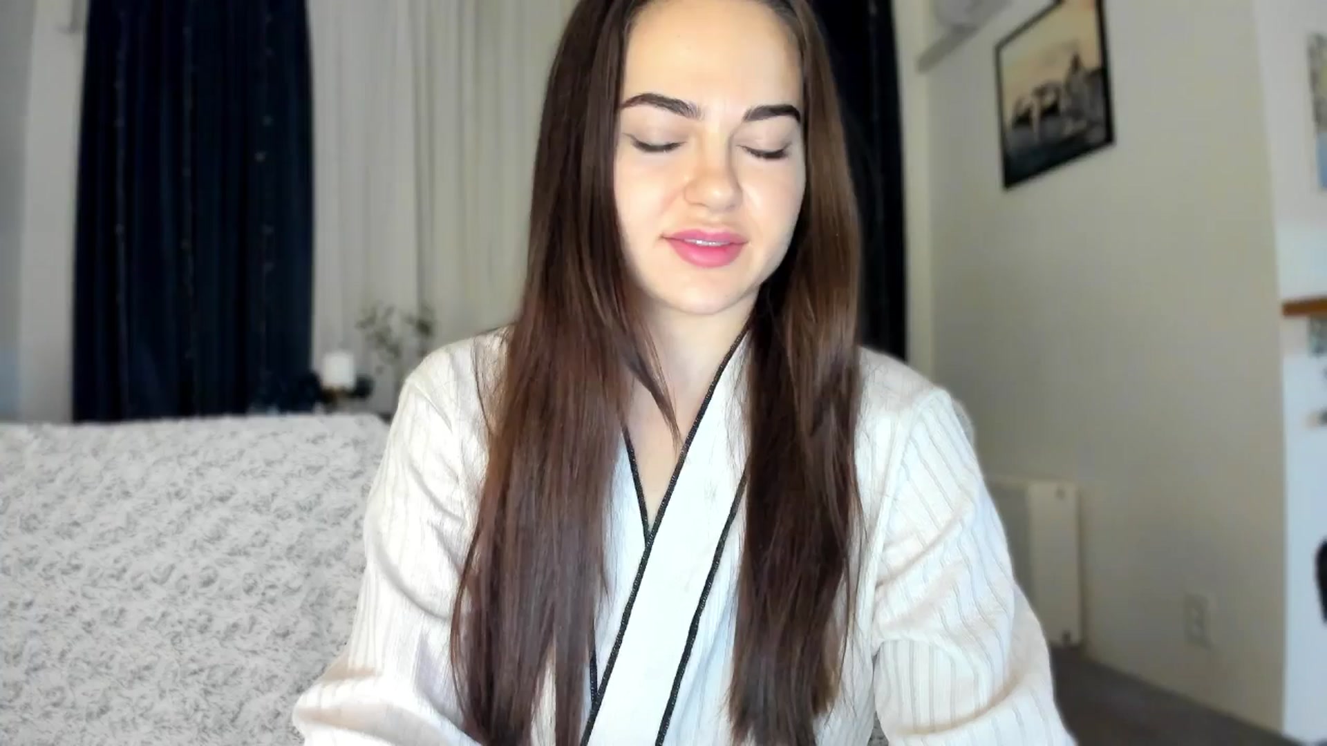 Gallery image thumbnail from BeeTheQueen's myfreecams stream on, 02/27/2025, 20:23 image 9 of 20