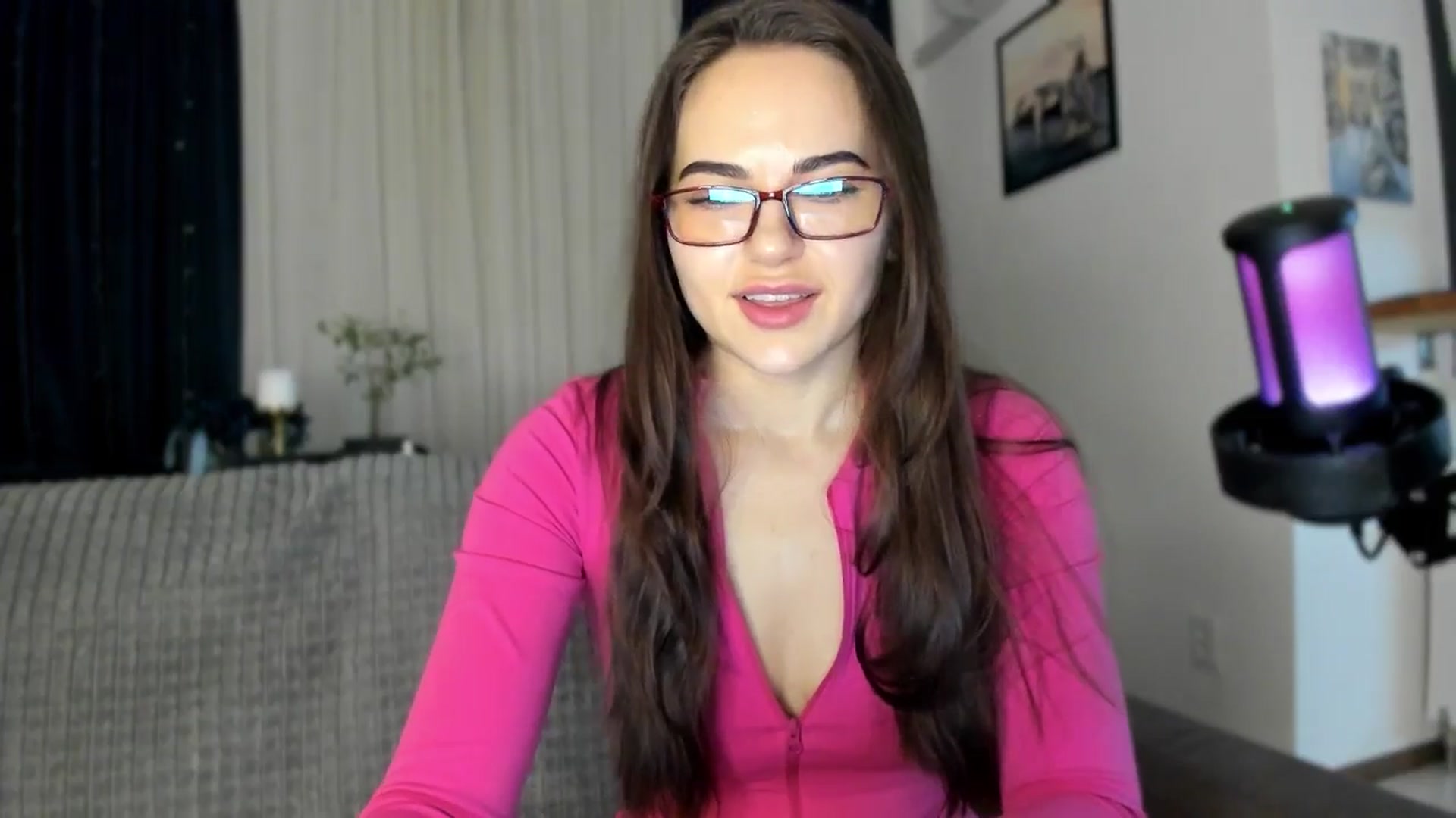 Gallery image thumbnail from BeeTheQueen's myfreecams stream on, 03/02/2025, 17:31 image 13 of 20