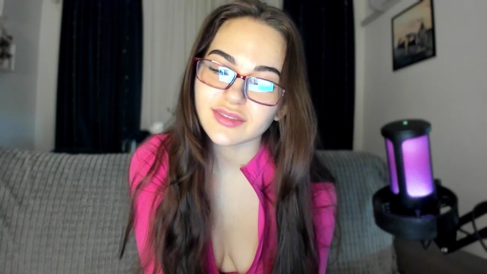 Gallery image thumbnail from BeeTheQueen's myfreecams stream on, 03/02/2025, 18:41 image 16 of 20