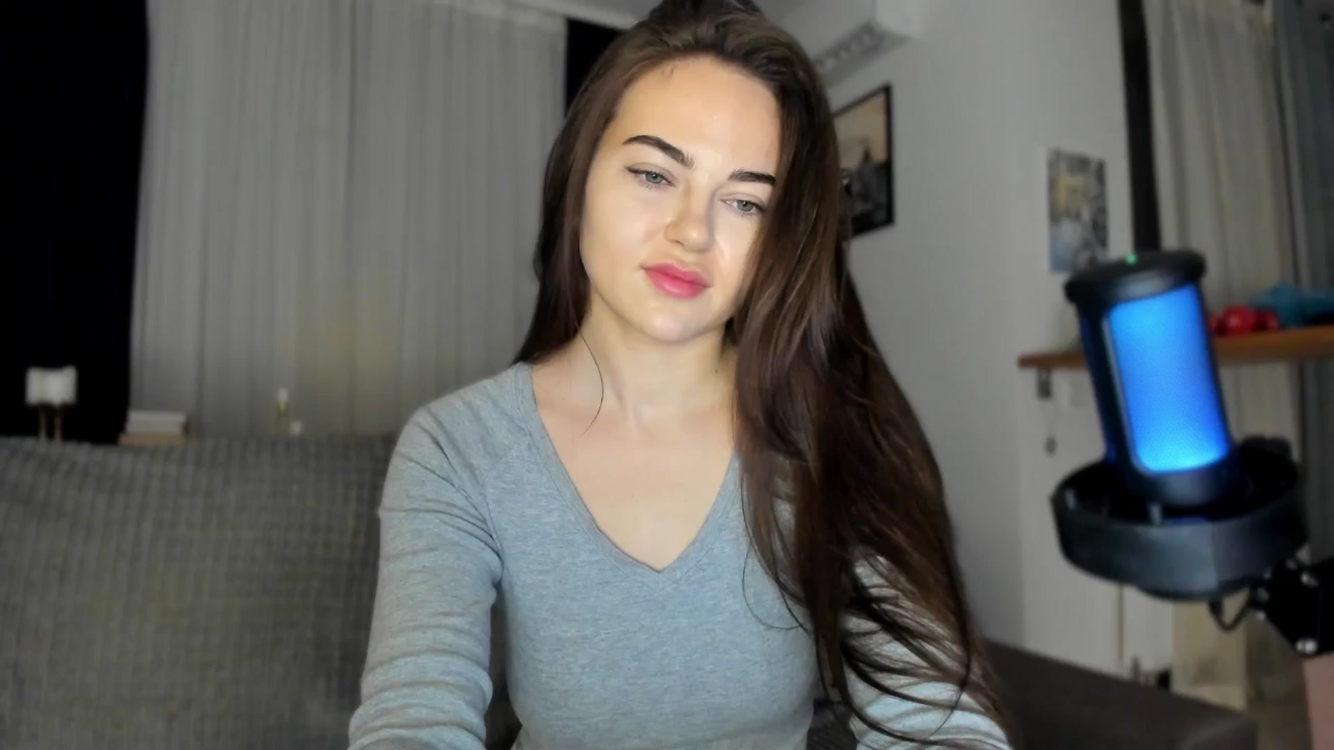 Gallery image thumbnail from BeeTheQueen's myfreecams stream on, 04/08/2025, 17:42 image 10 of 20