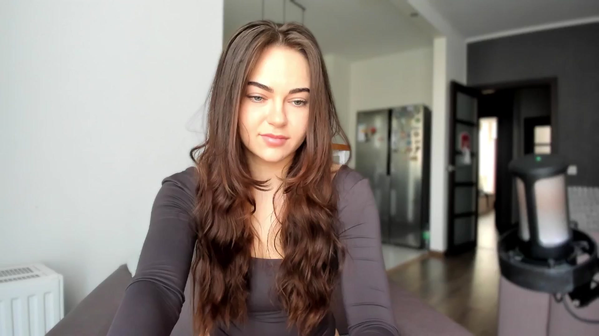 Gallery image thumbnail from BeeTheQueen's myfreecams stream on, 04/21/2025, 15:45 image 19 of 20