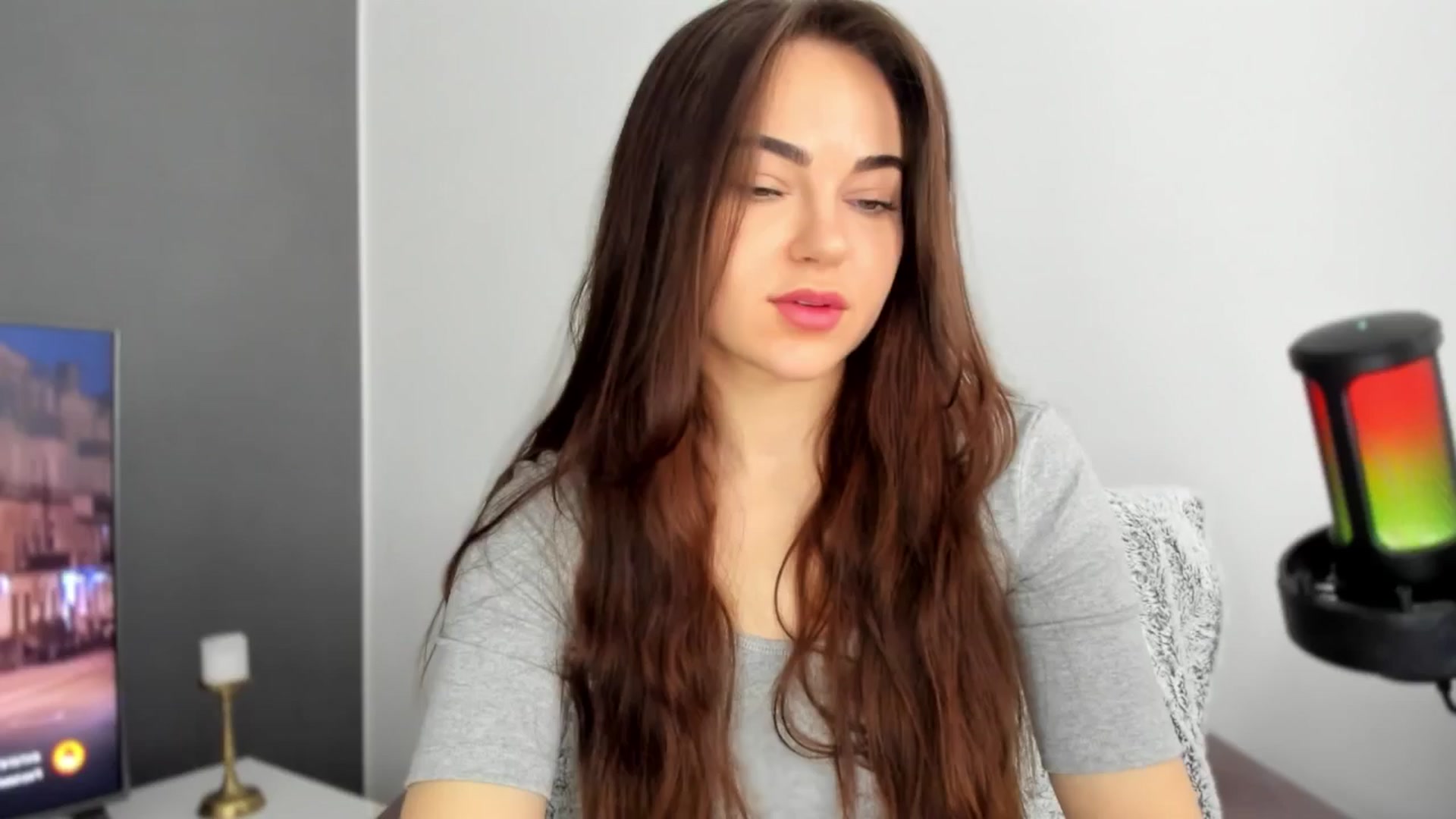 Gallery image thumbnail from BeeTheQueen's myfreecams stream on, 05/13/2025, 11:18 image 16 of 20