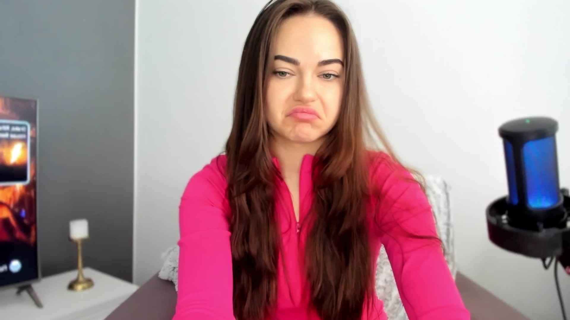 Gallery image thumbnail from BeeTheQueen's myfreecams stream on, 05/13/2025, 13:36 image 13 of 20
