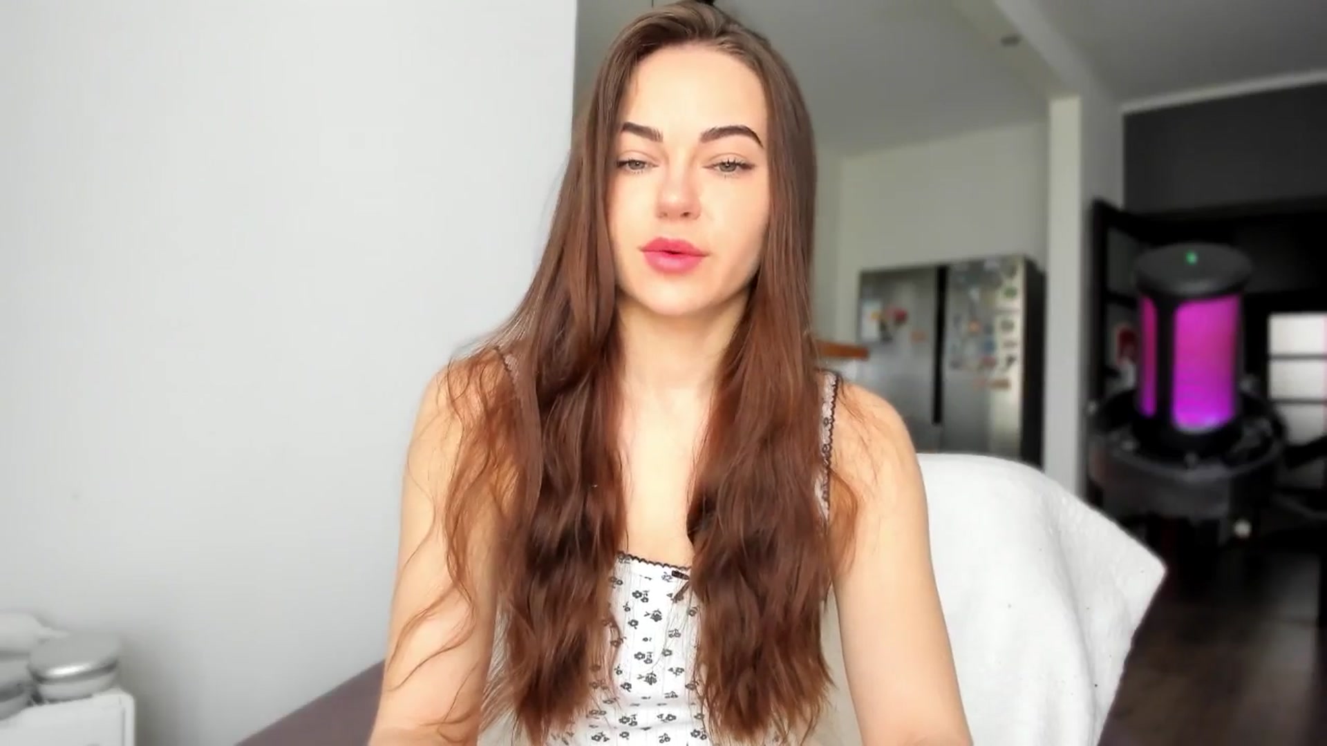 Gallery image thumbnail from BeeTheQueen's myfreecams stream on, 05/17/2025, 11:15 image 3 of 20