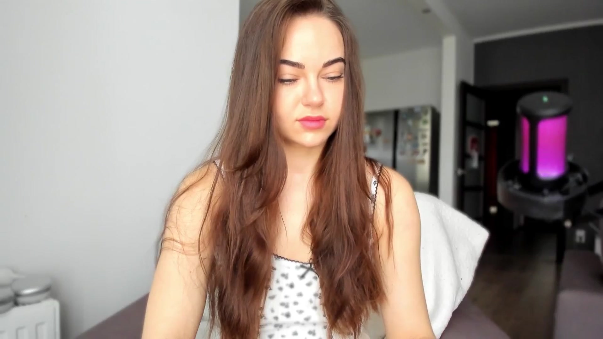 Gallery image thumbnail from BeeTheQueen's myfreecams stream on, 05/17/2025, 11:15 image 17 of 20
